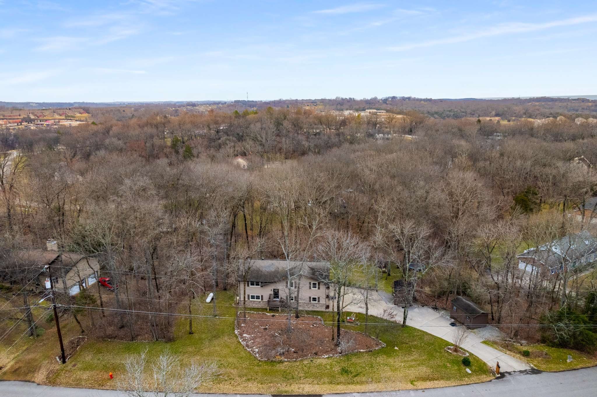140 Ridgewood Ln