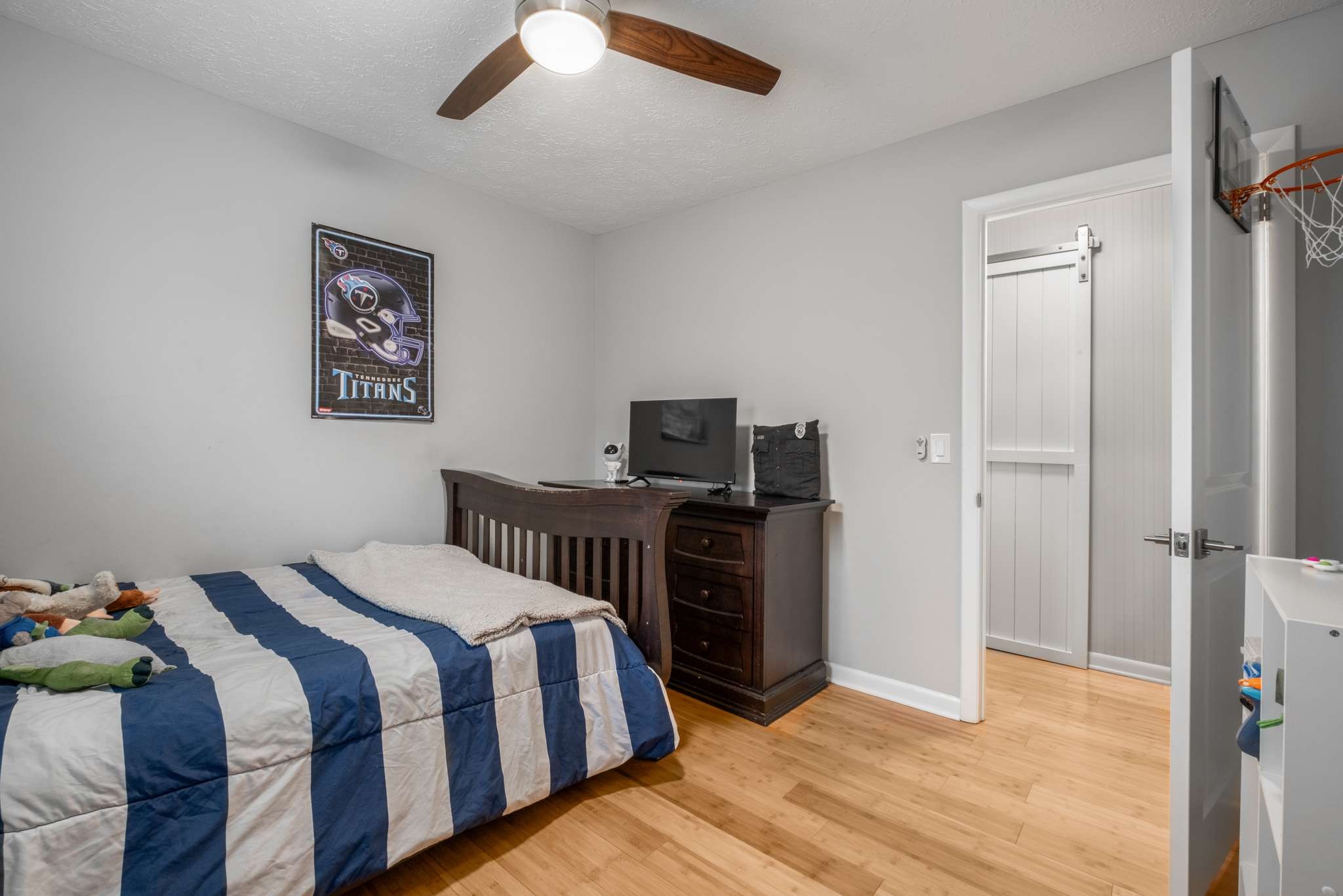 140 Ridgewood Ln