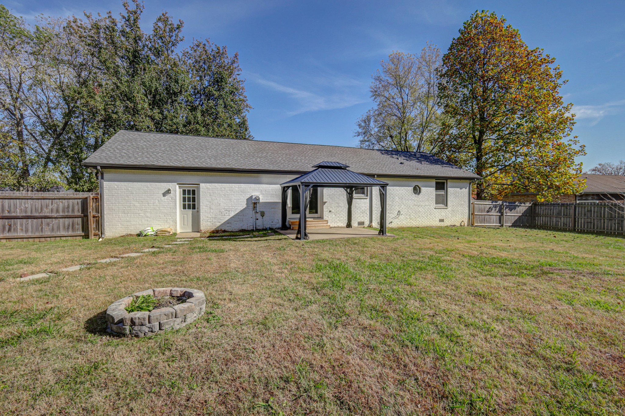 1110 Kathryn Rd