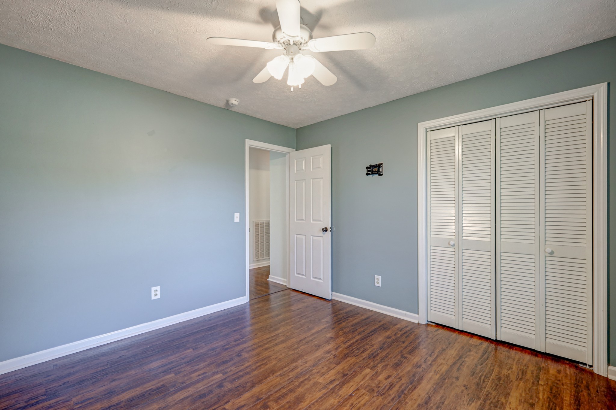 1110 Kathryn Rd