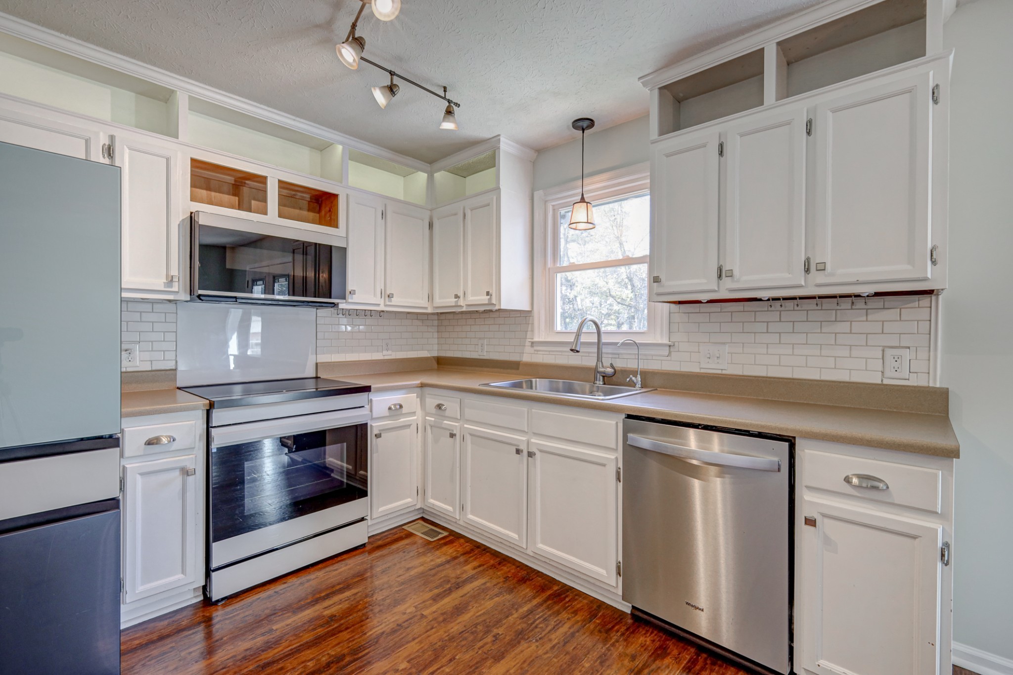 1110 Kathryn Rd
