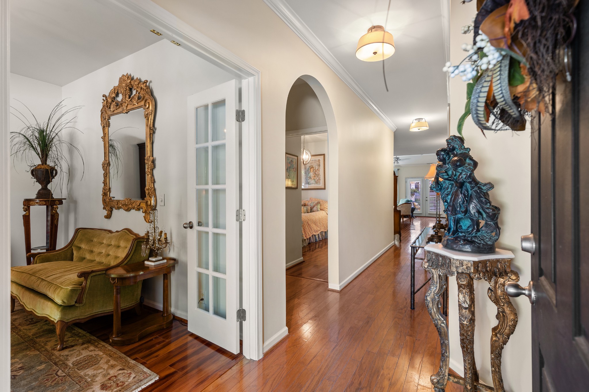 833 Barrington Place Dr
