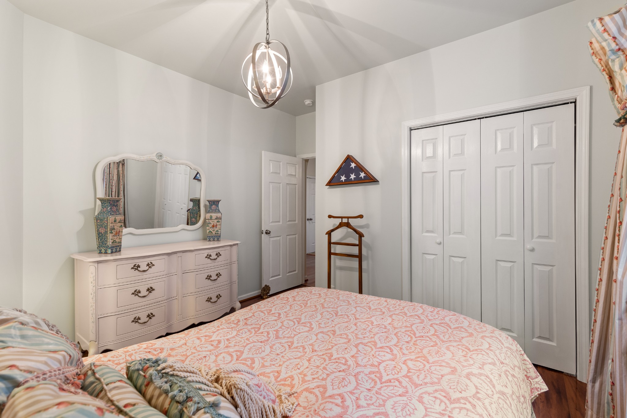 833 Barrington Place Dr