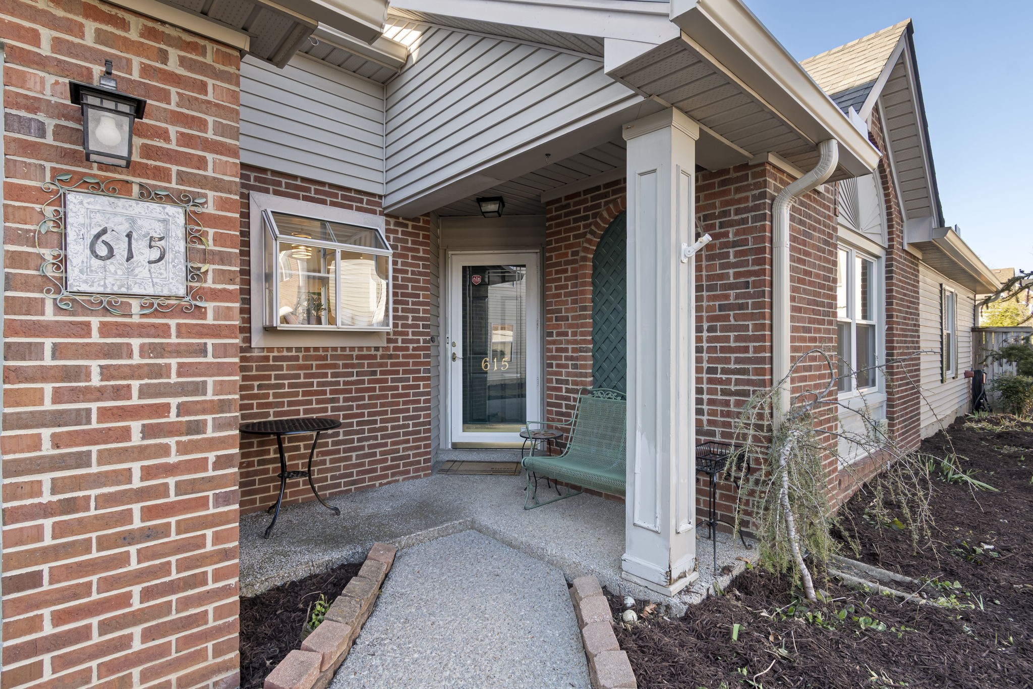 615 Lawrin Park
