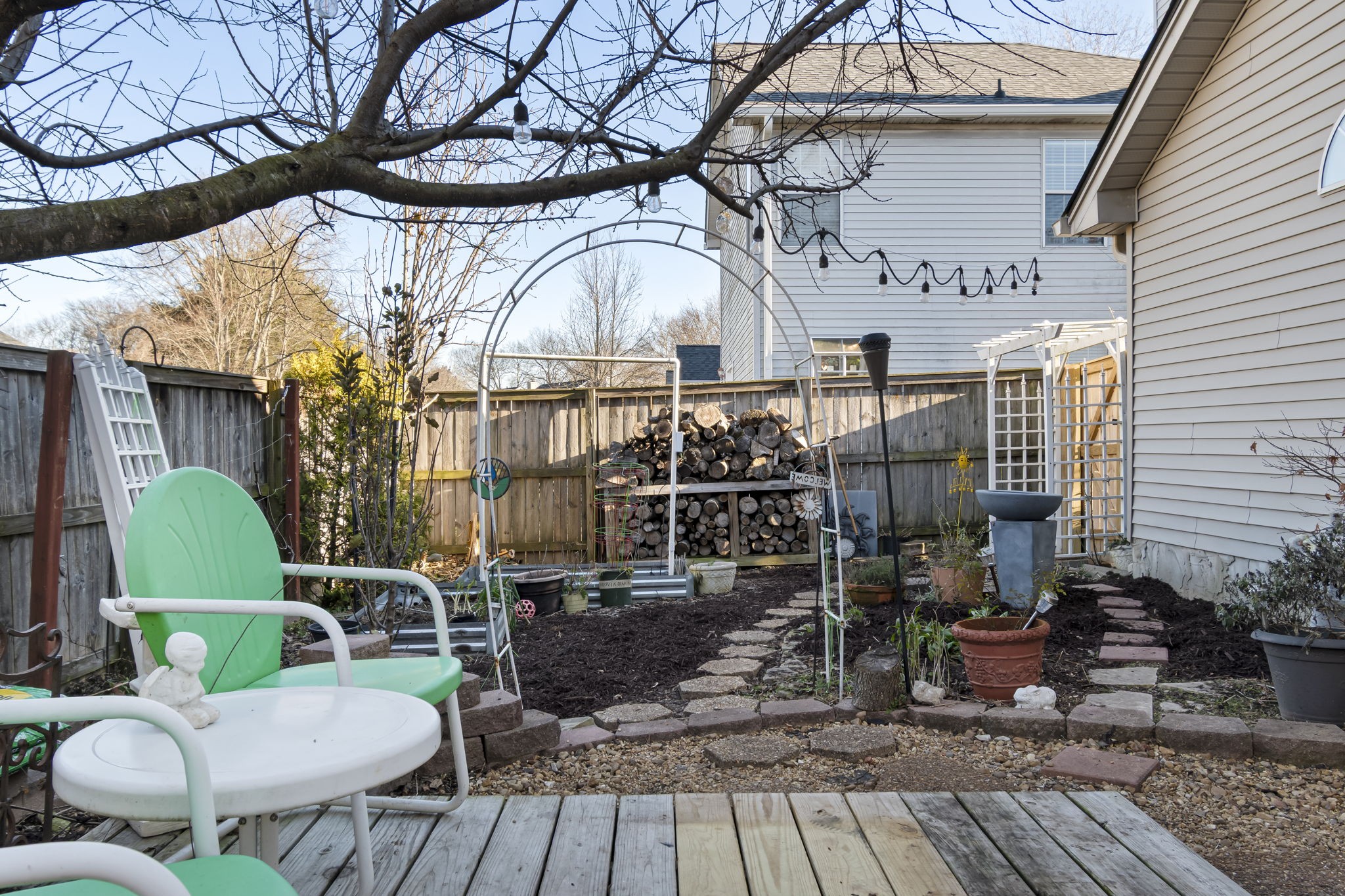 615 Lawrin Park