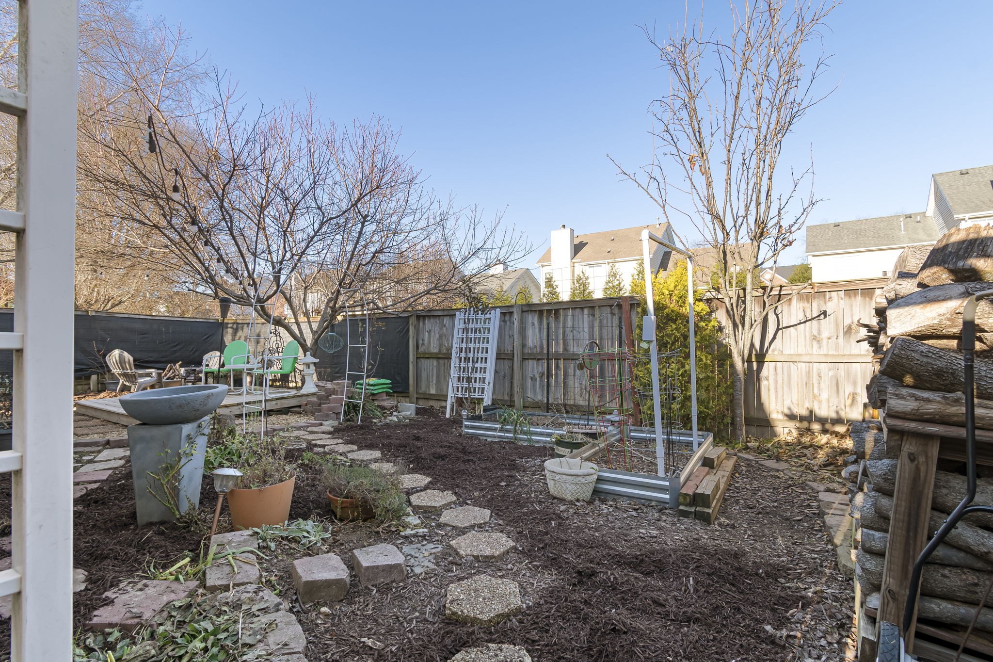 615 Lawrin Park
