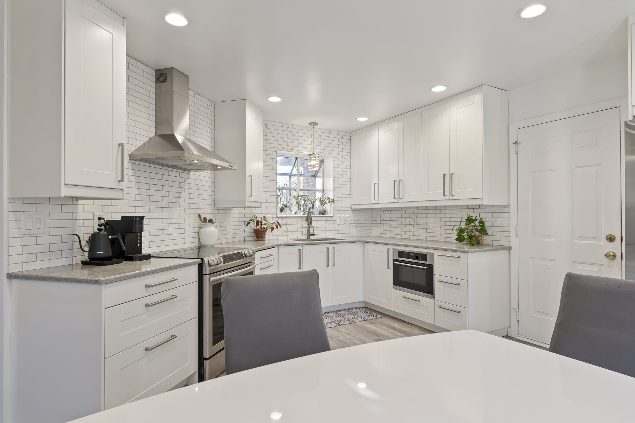 615 Lawrin Park