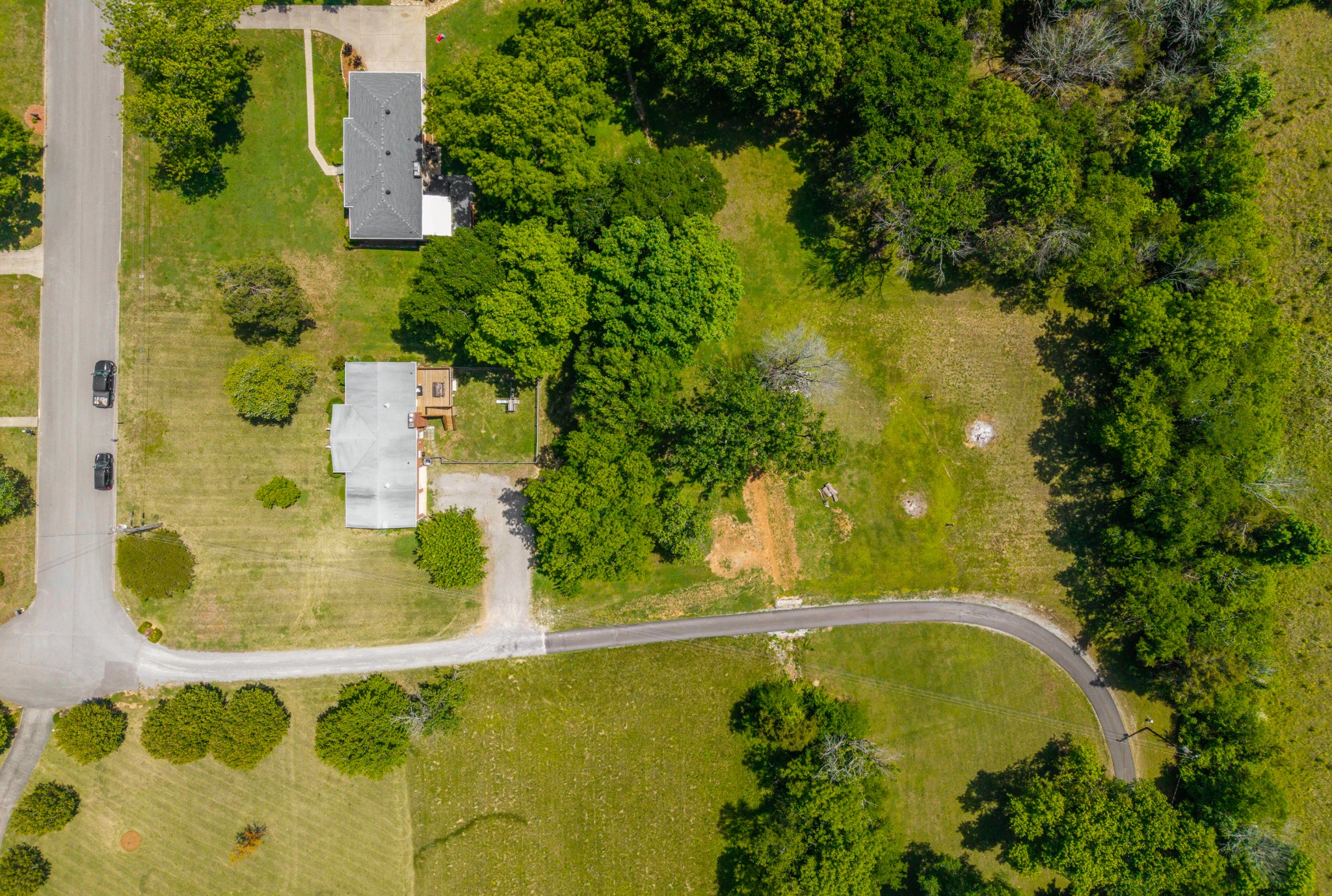817 Fredricksburg Rd