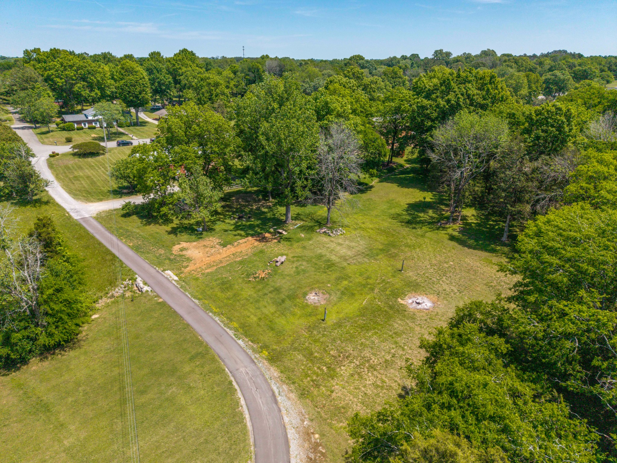 817 Fredricksburg Rd