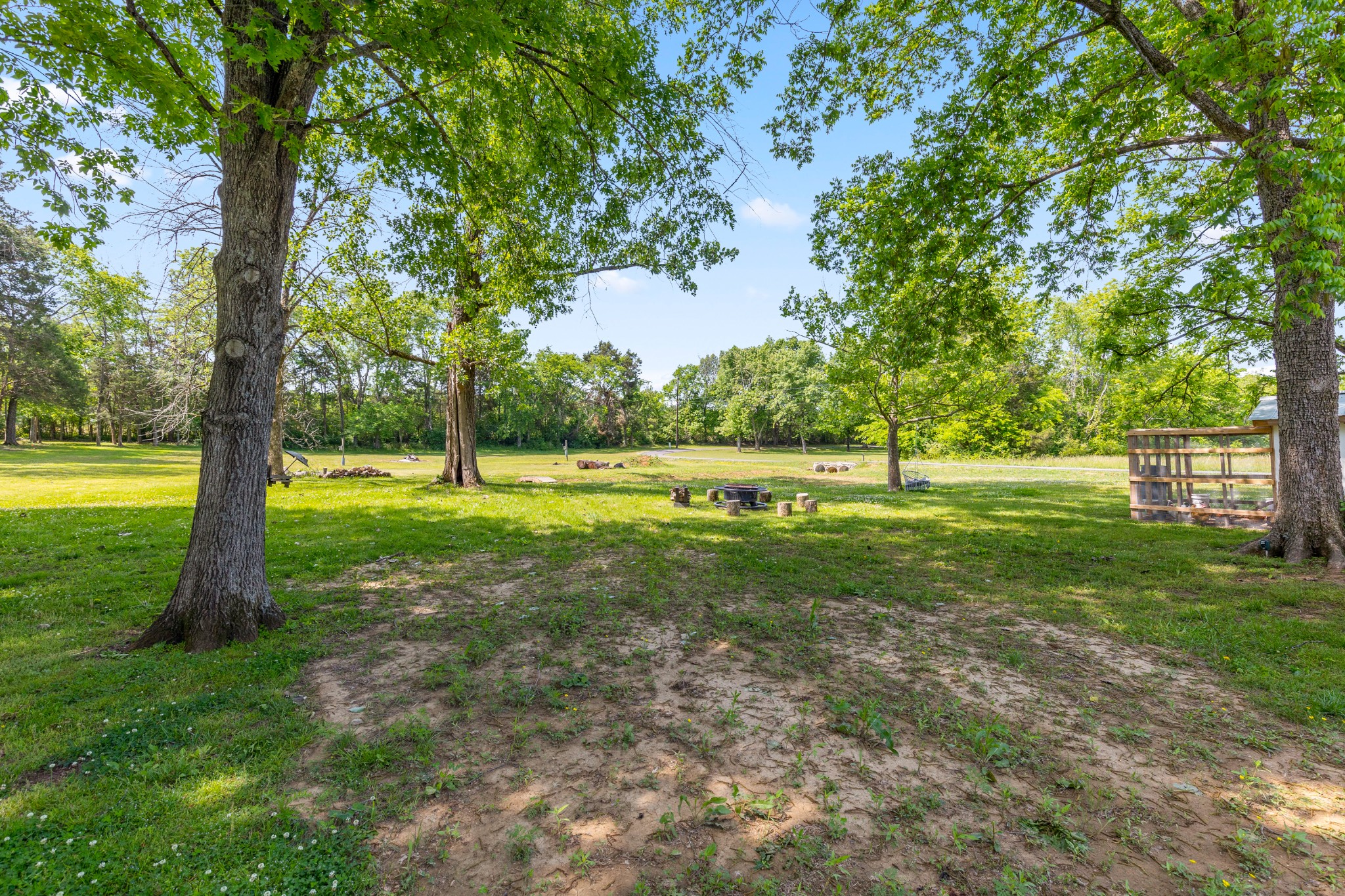 817 Fredricksburg Rd