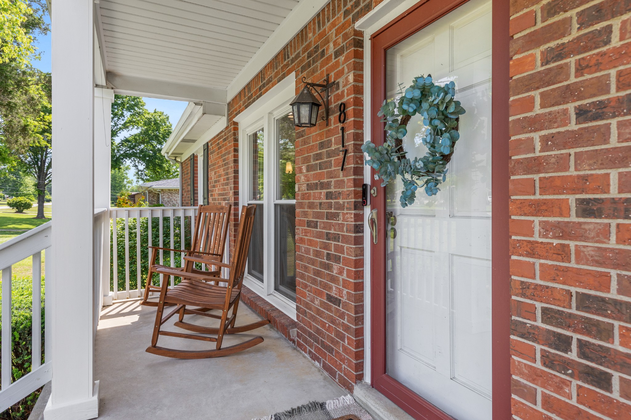 817 Fredricksburg Rd