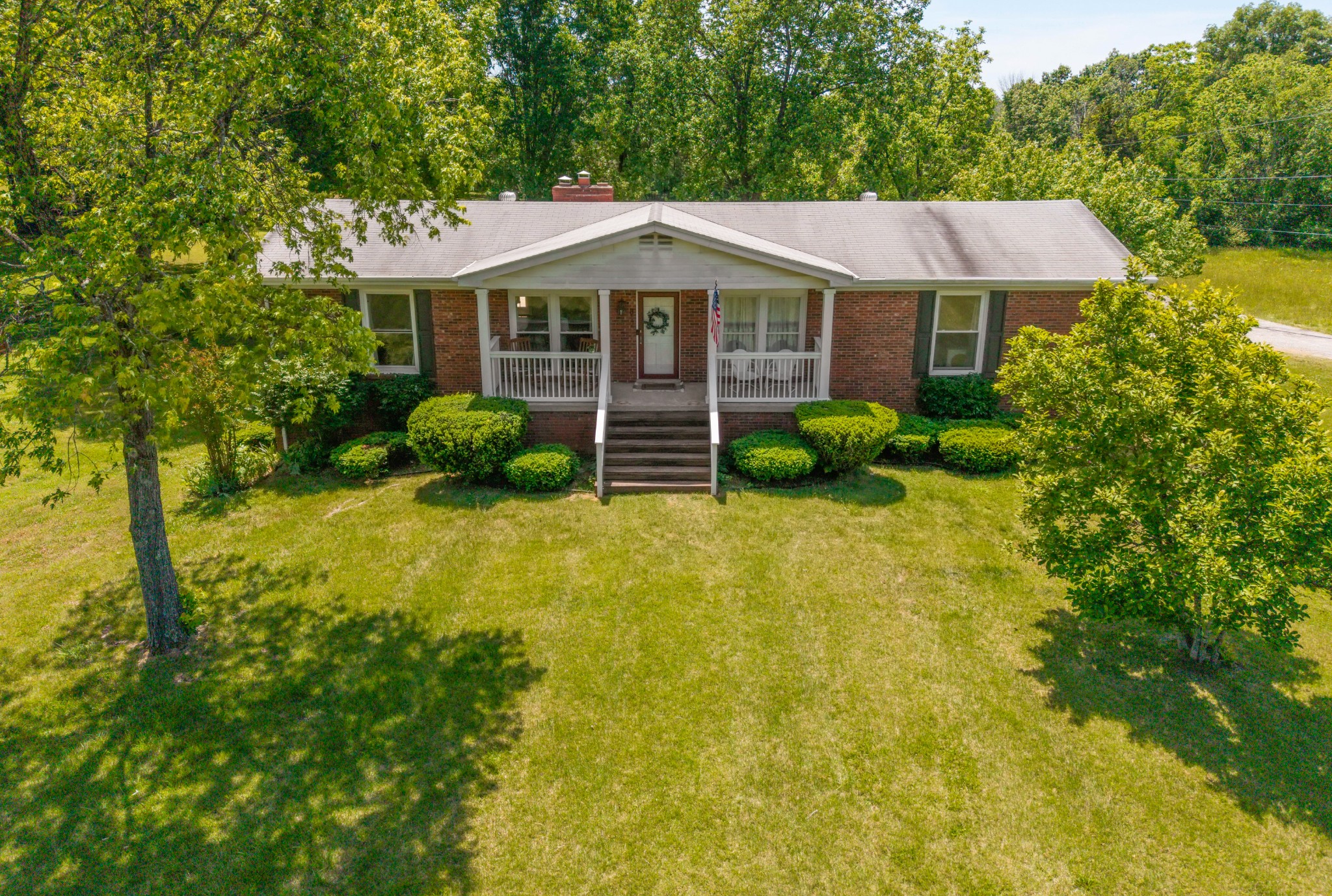 817 Fredricksburg Rd
