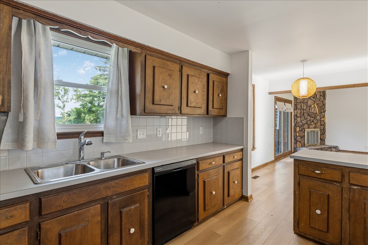 1105 Clearview Dr