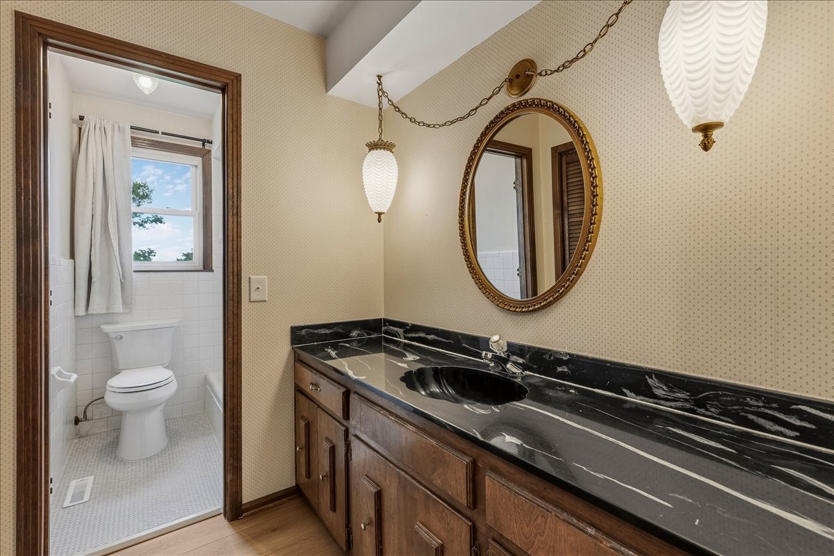 1105 Clearview Dr