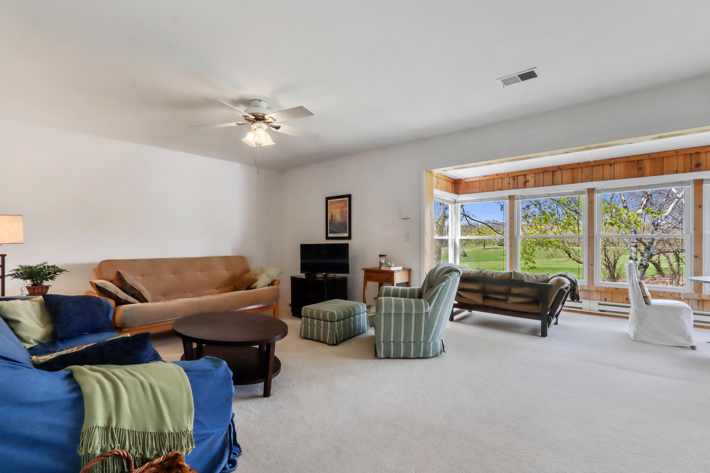 352 County Road B 10