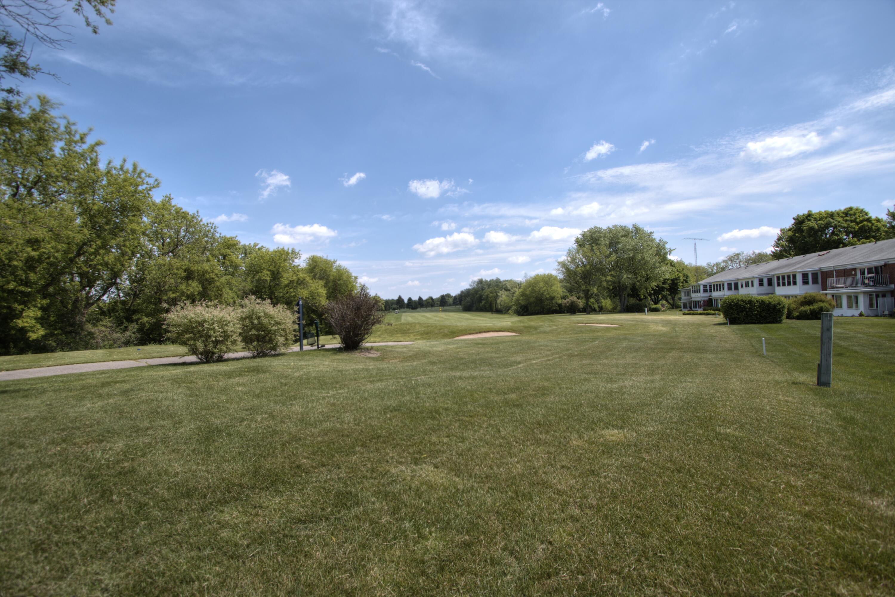 352 County Road B 10