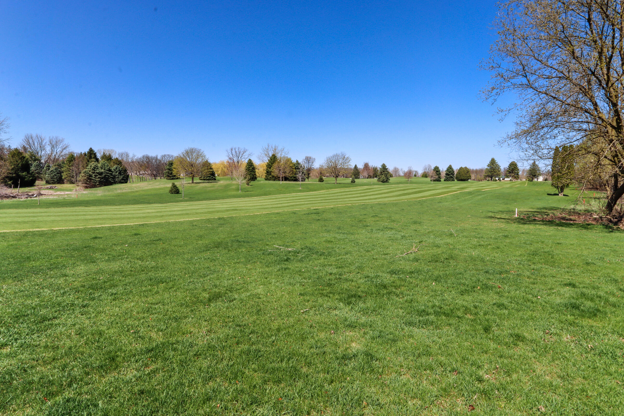 352 County Road B 10