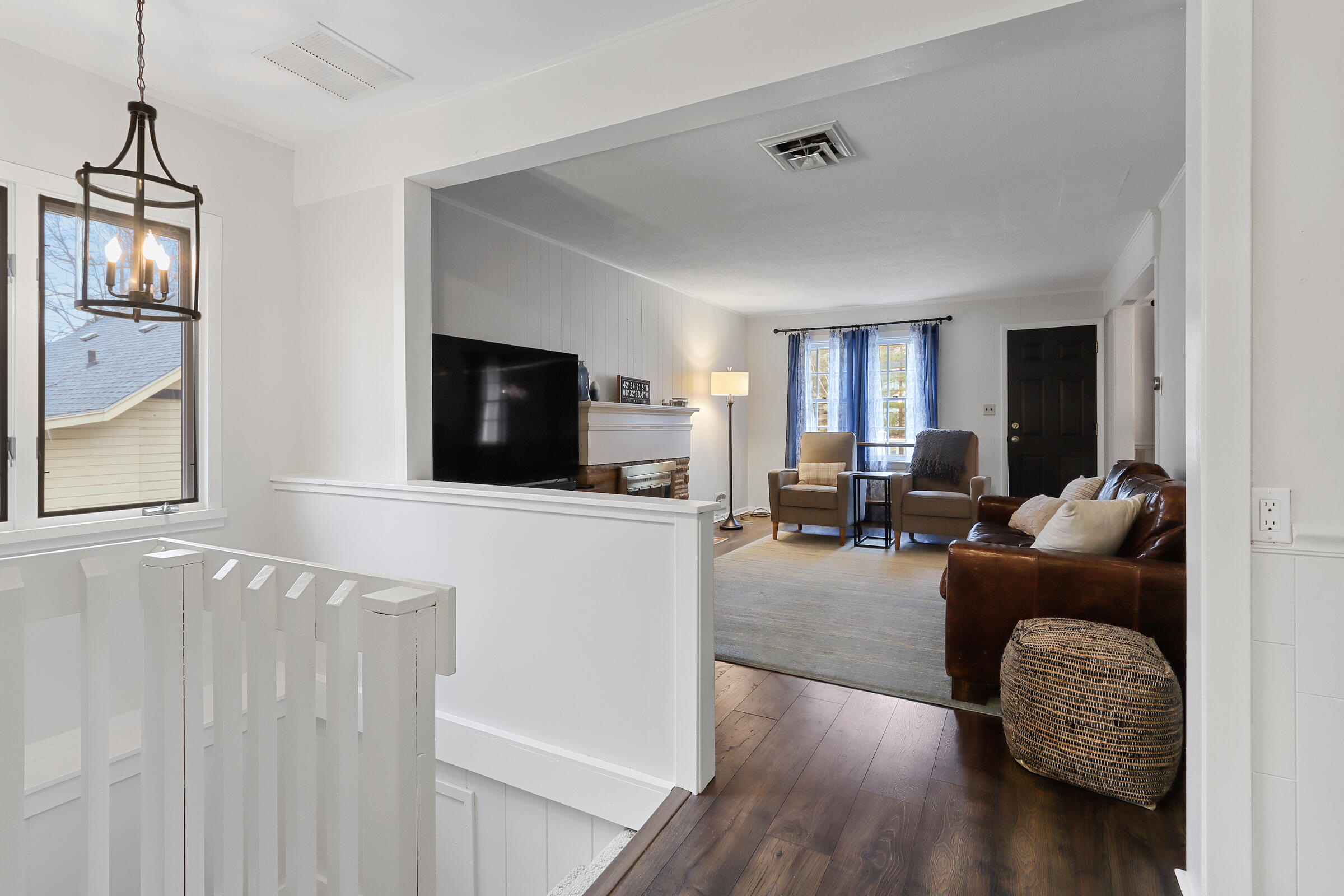 80 Jewell Dr