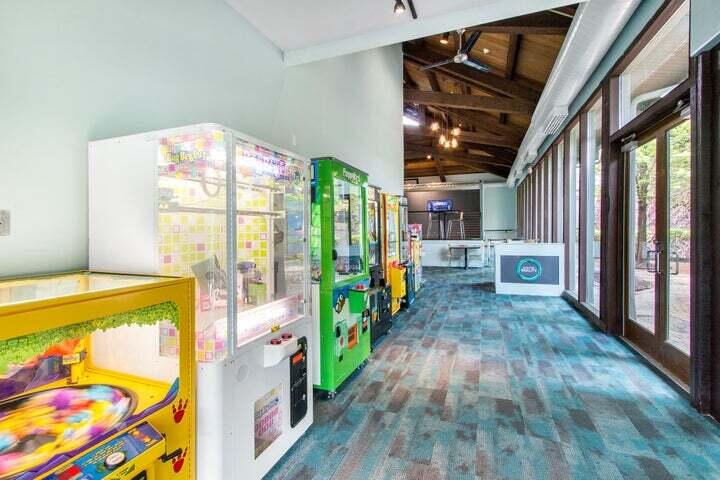 269 Fontana Blvd 1414