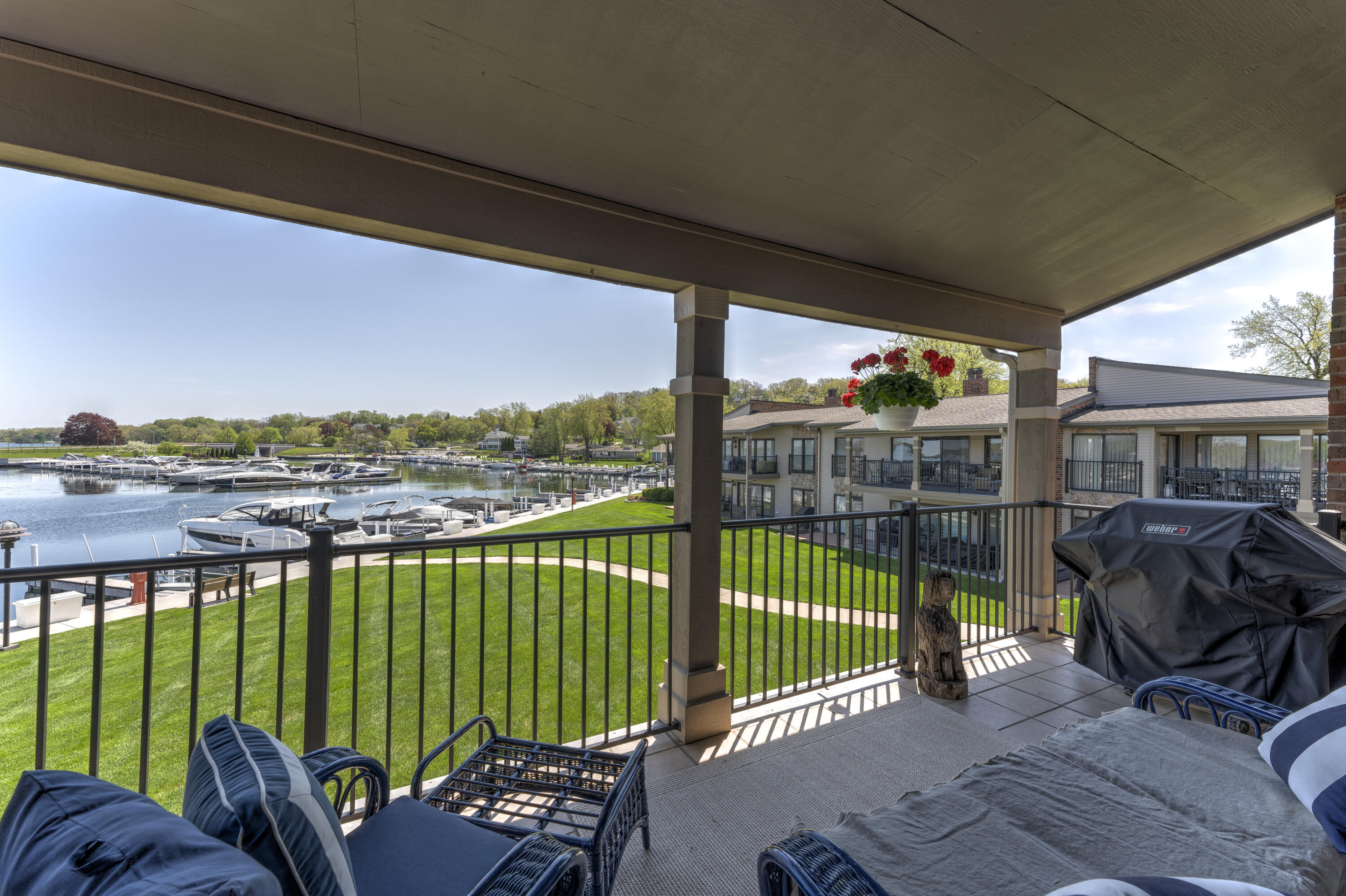 13 Abbey Villa Cir F