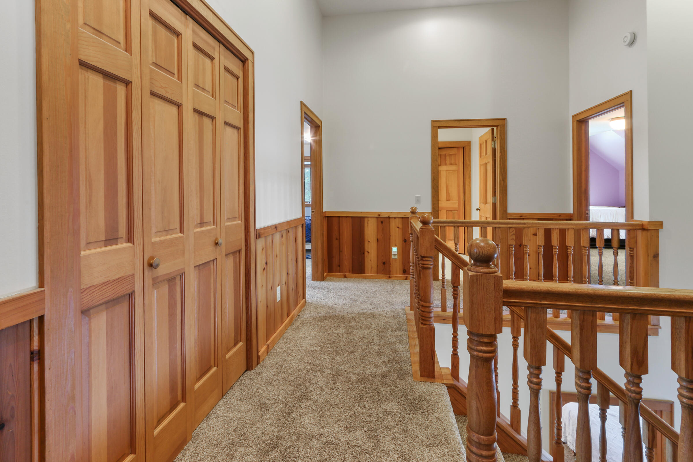 998 Tarrant Dr
