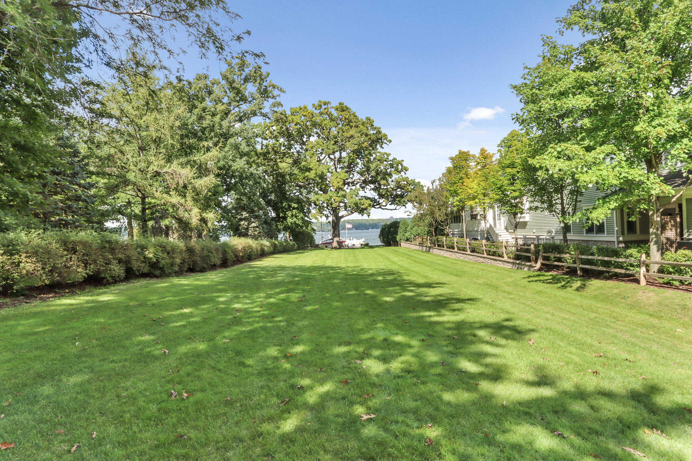 620 Cherry Dr, Fontana WI, 53125