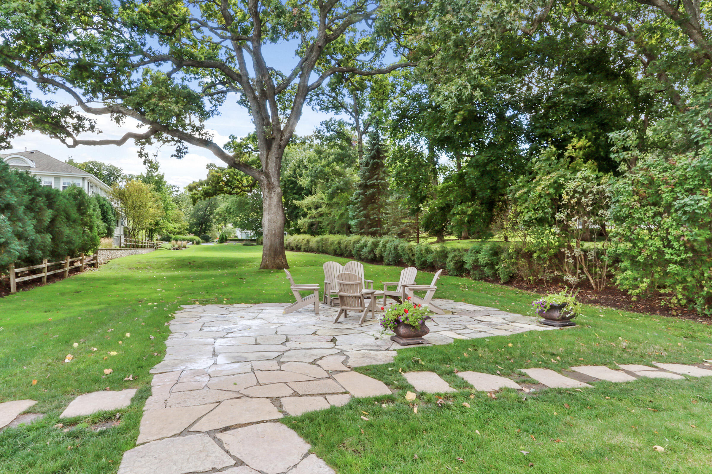 620 Cherry Dr, Fontana WI, 53125