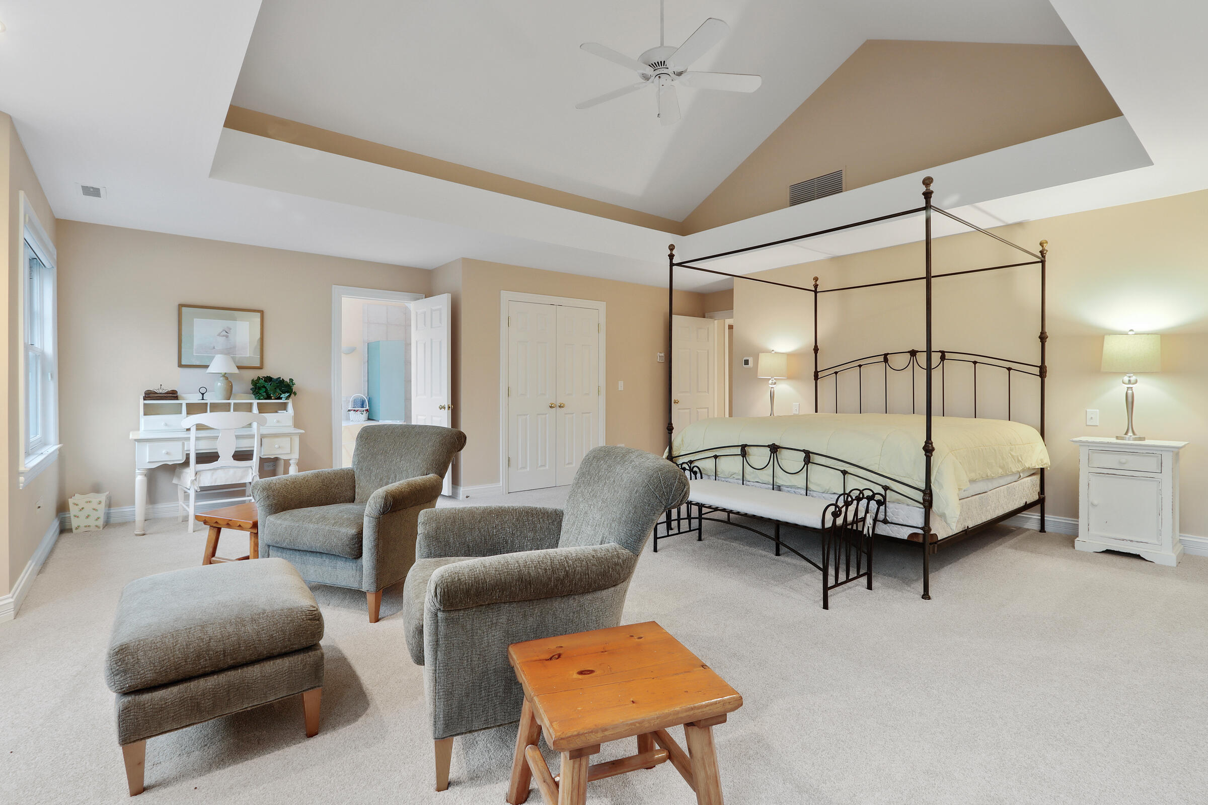 620 Cherry Dr, Fontana WI, 53125