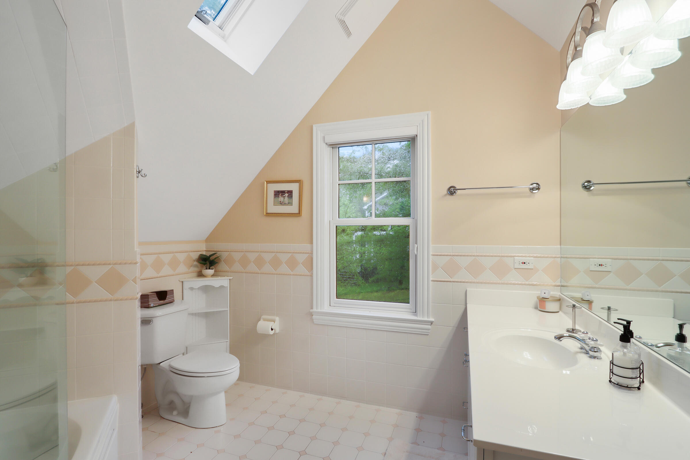 620 Cherry Dr, Fontana WI, 53125