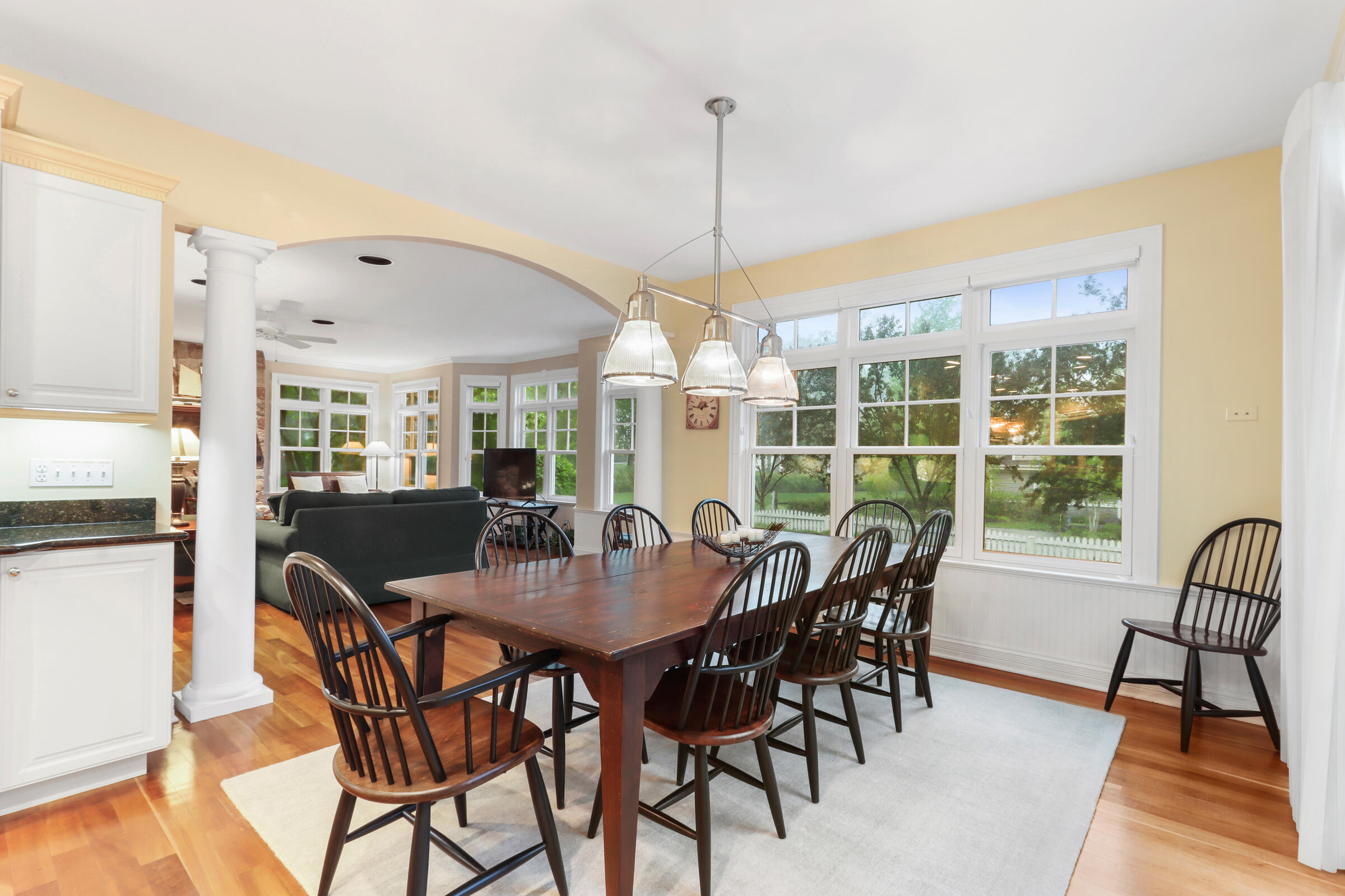 620 Cherry Dr, Fontana WI, 53125