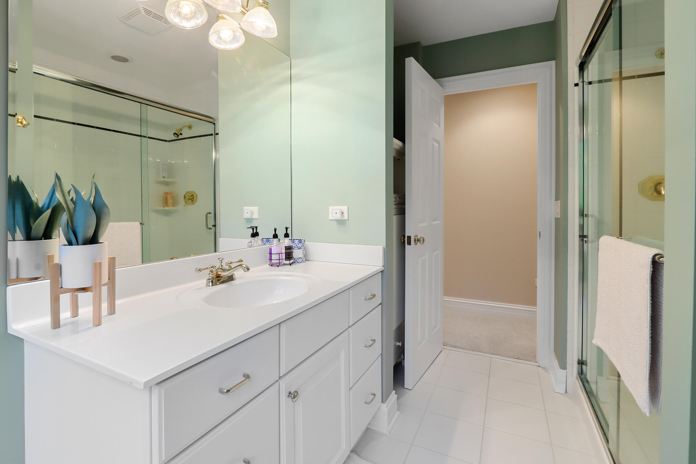 620 Cherry Dr, Fontana WI, 53125