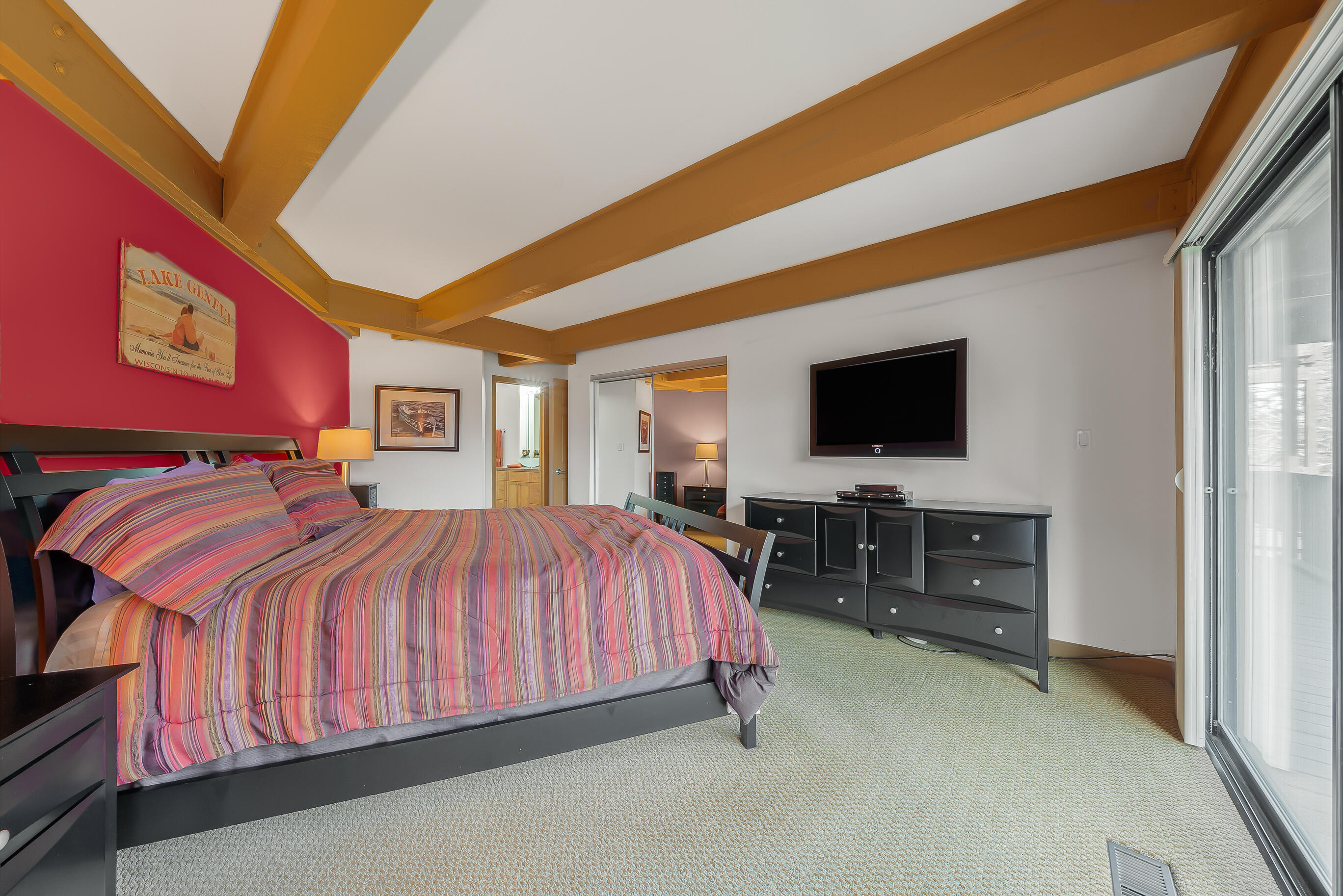 880 Windsor Dr J2