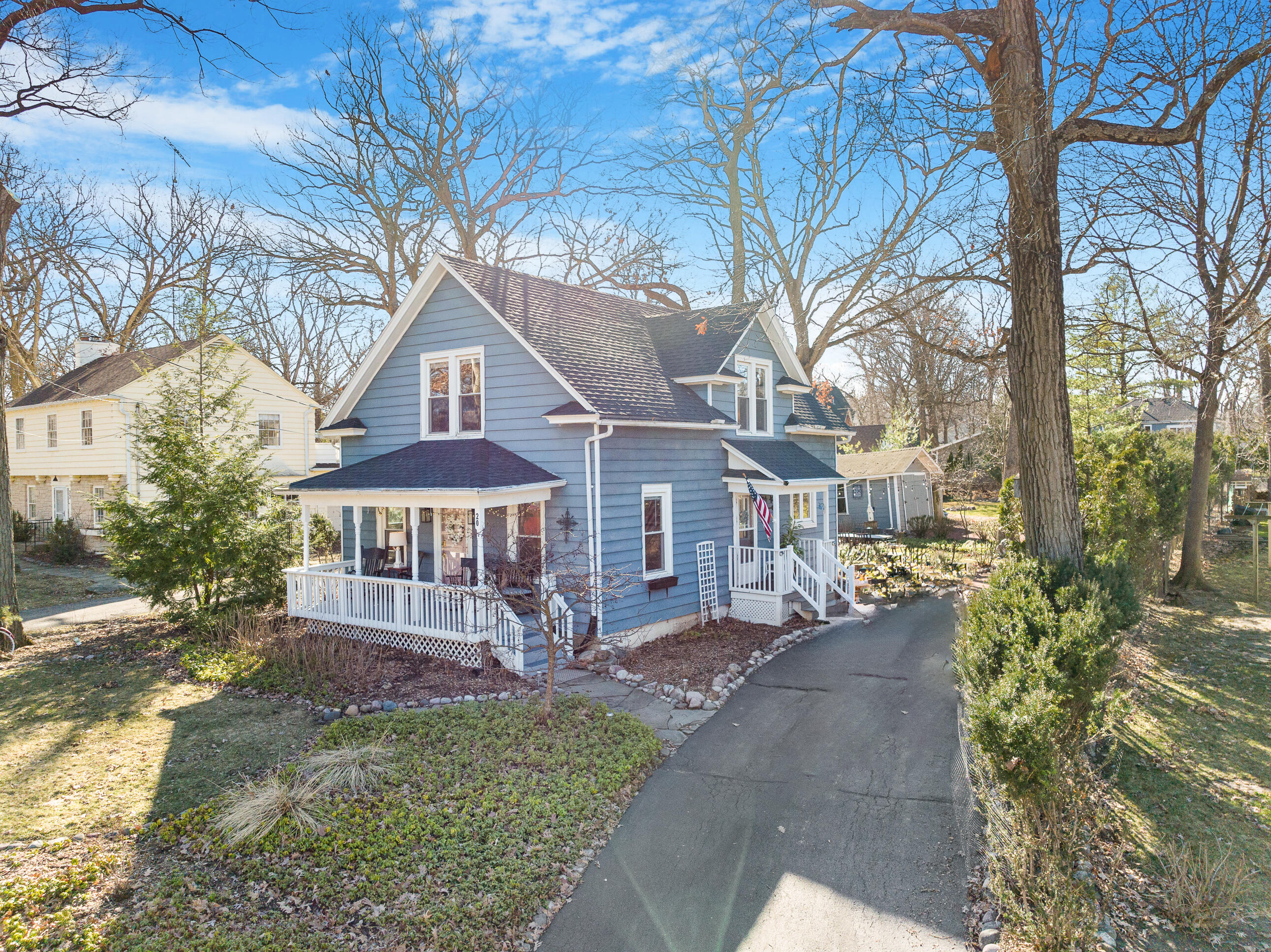 20 Constance Blvd
