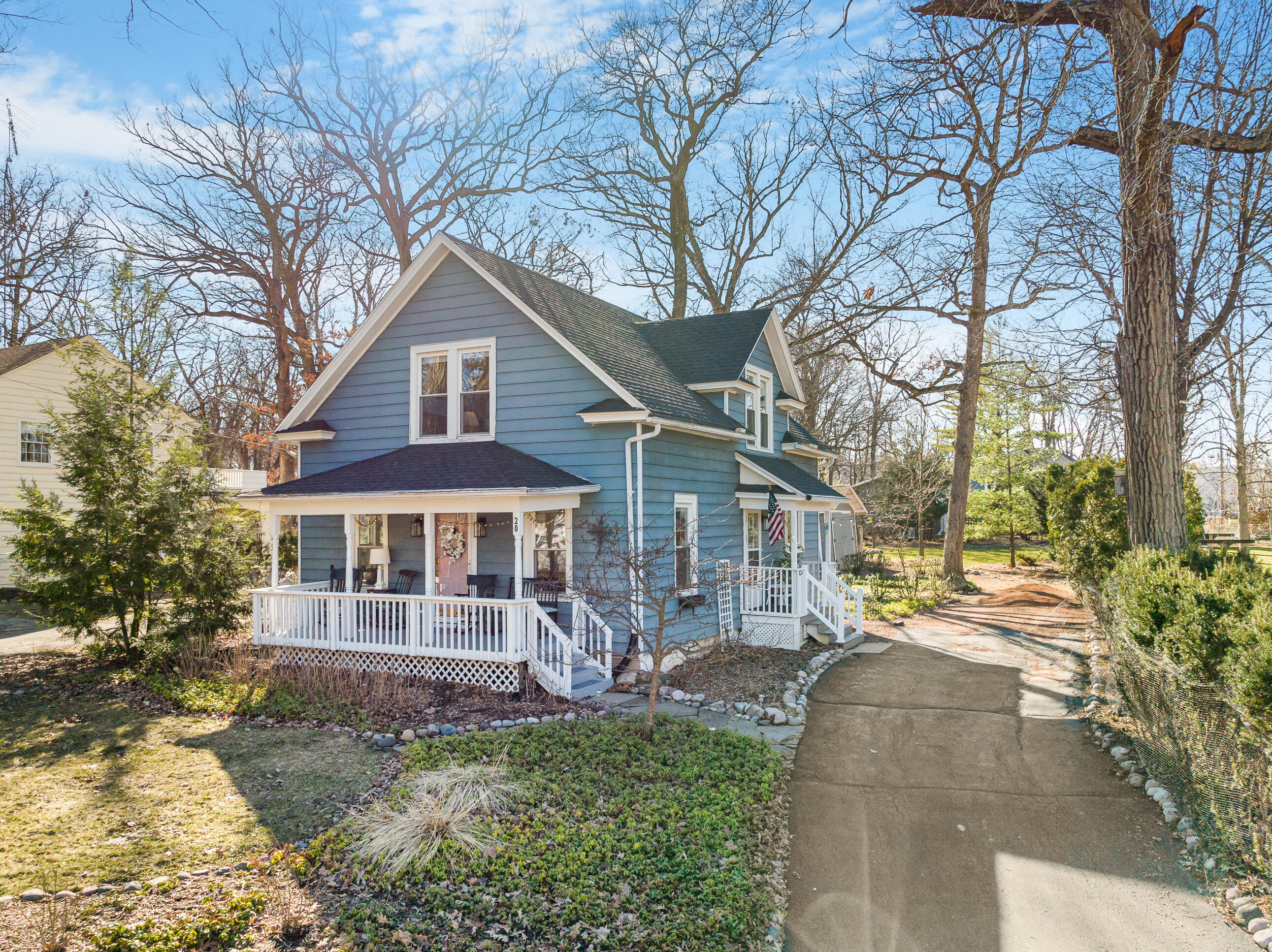 20 Constance Blvd