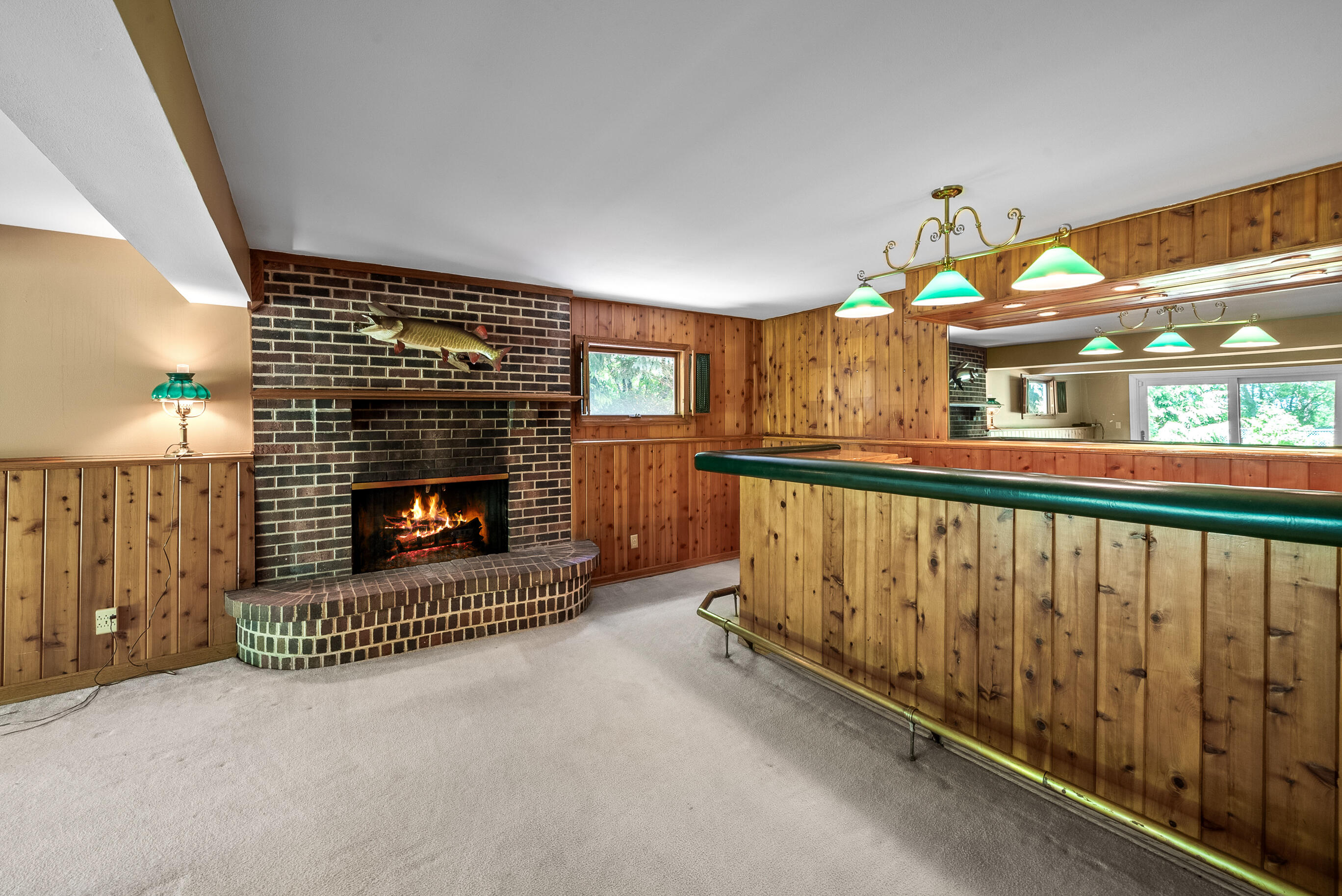 936 Tarrant Dr