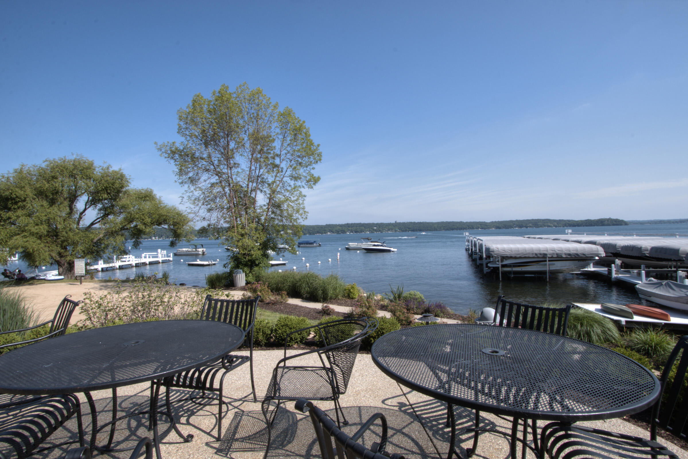 403 Deerpath W - F