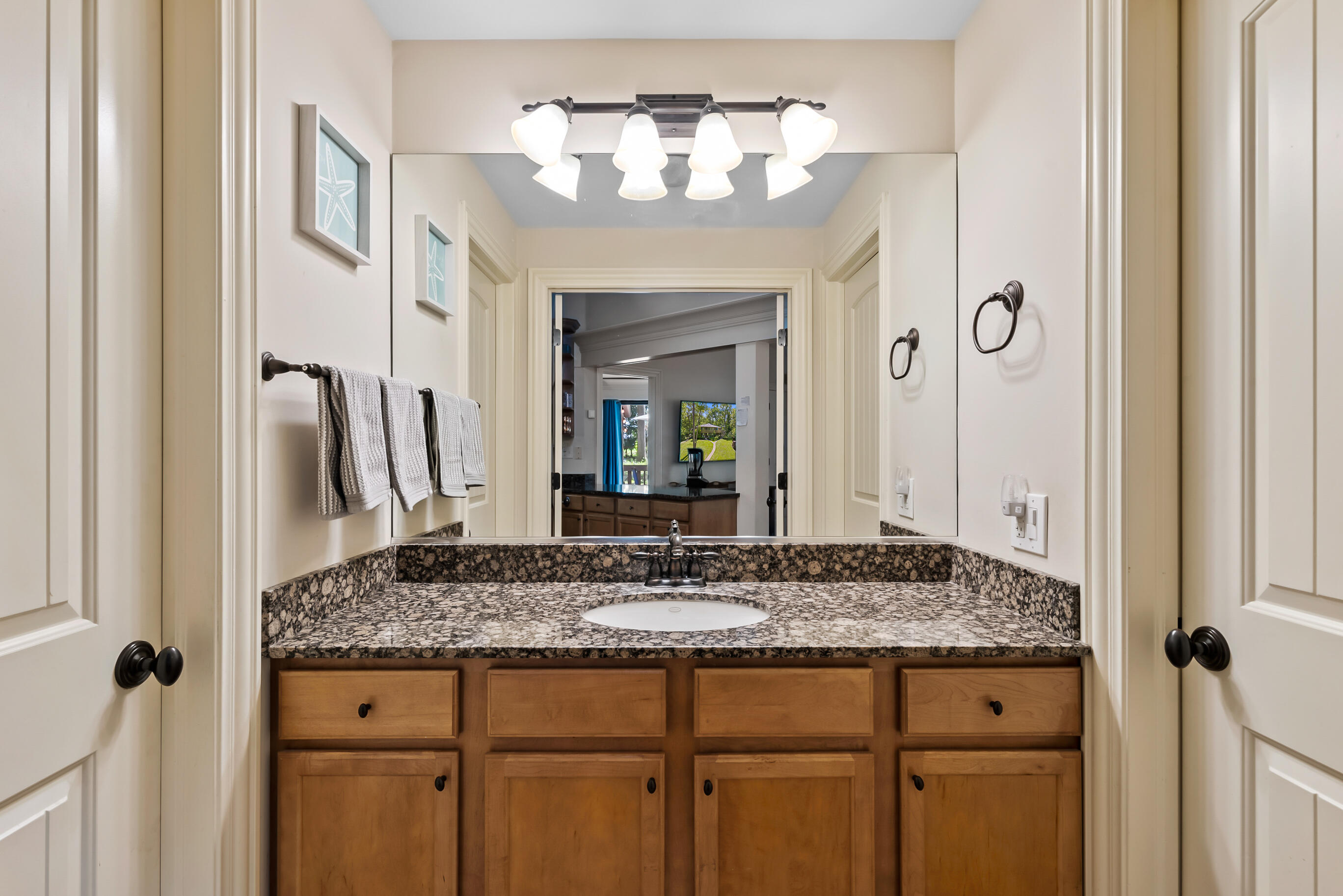 403 Deerpath W - F