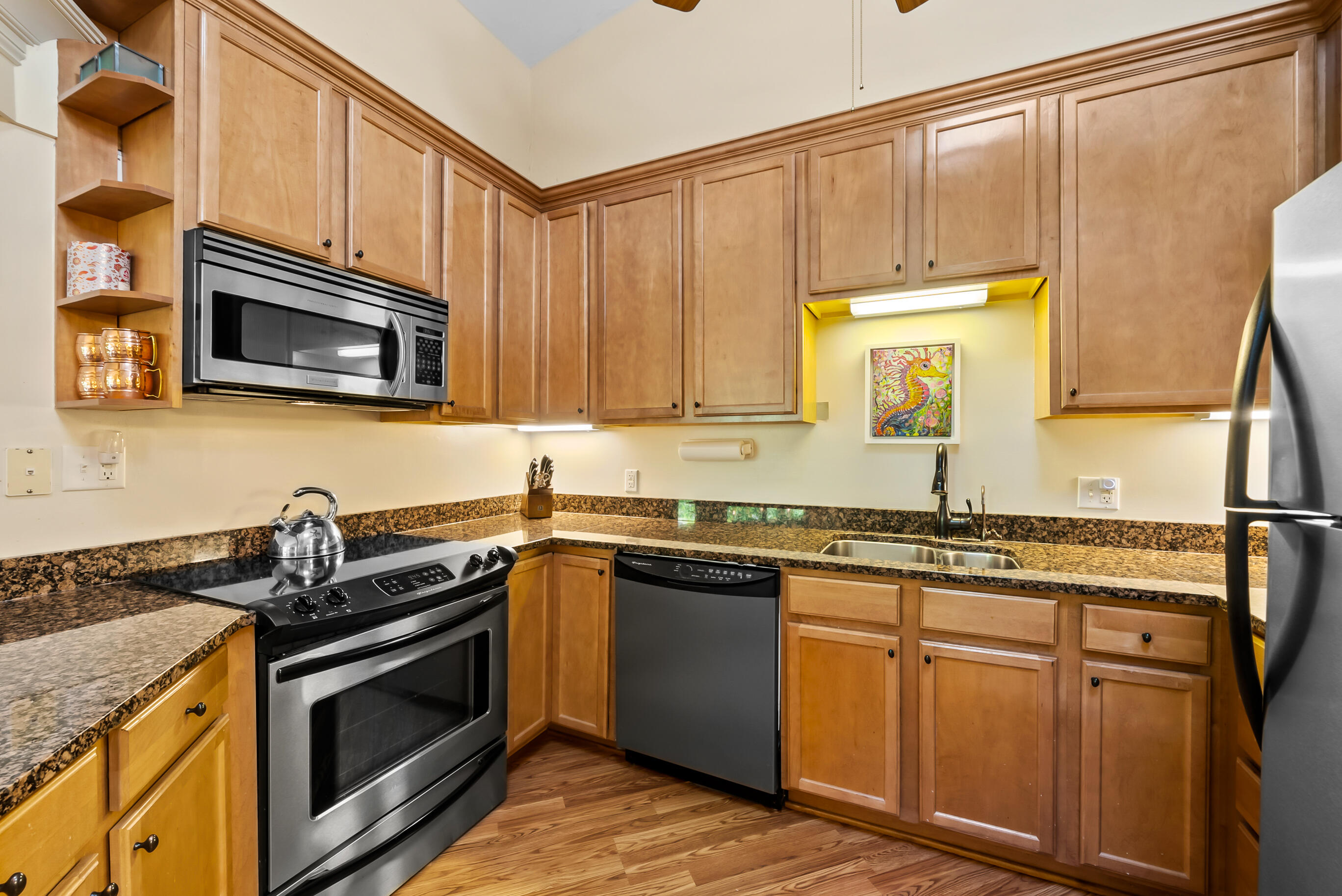 403 Deerpath W - F