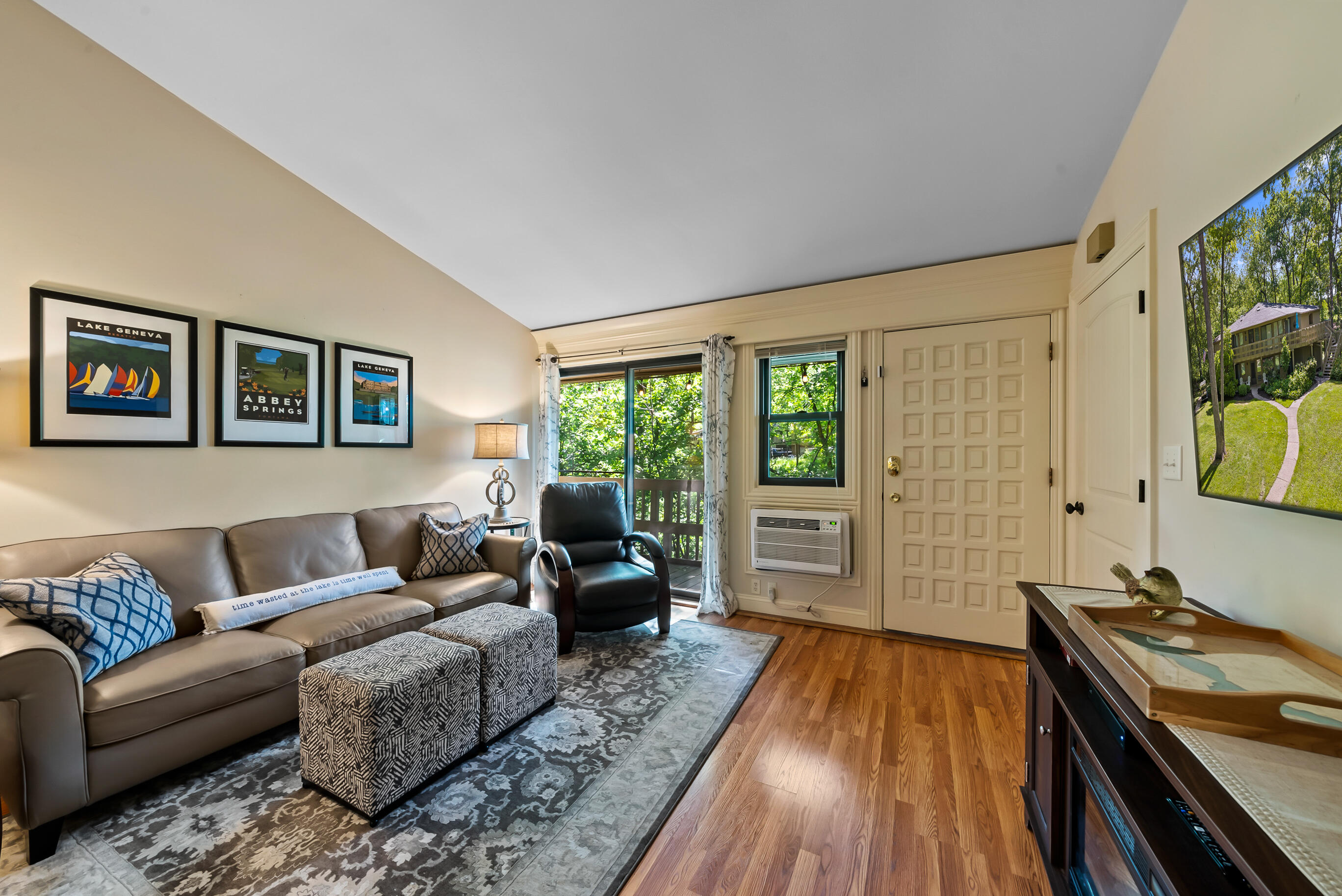 403 Deerpath W - F