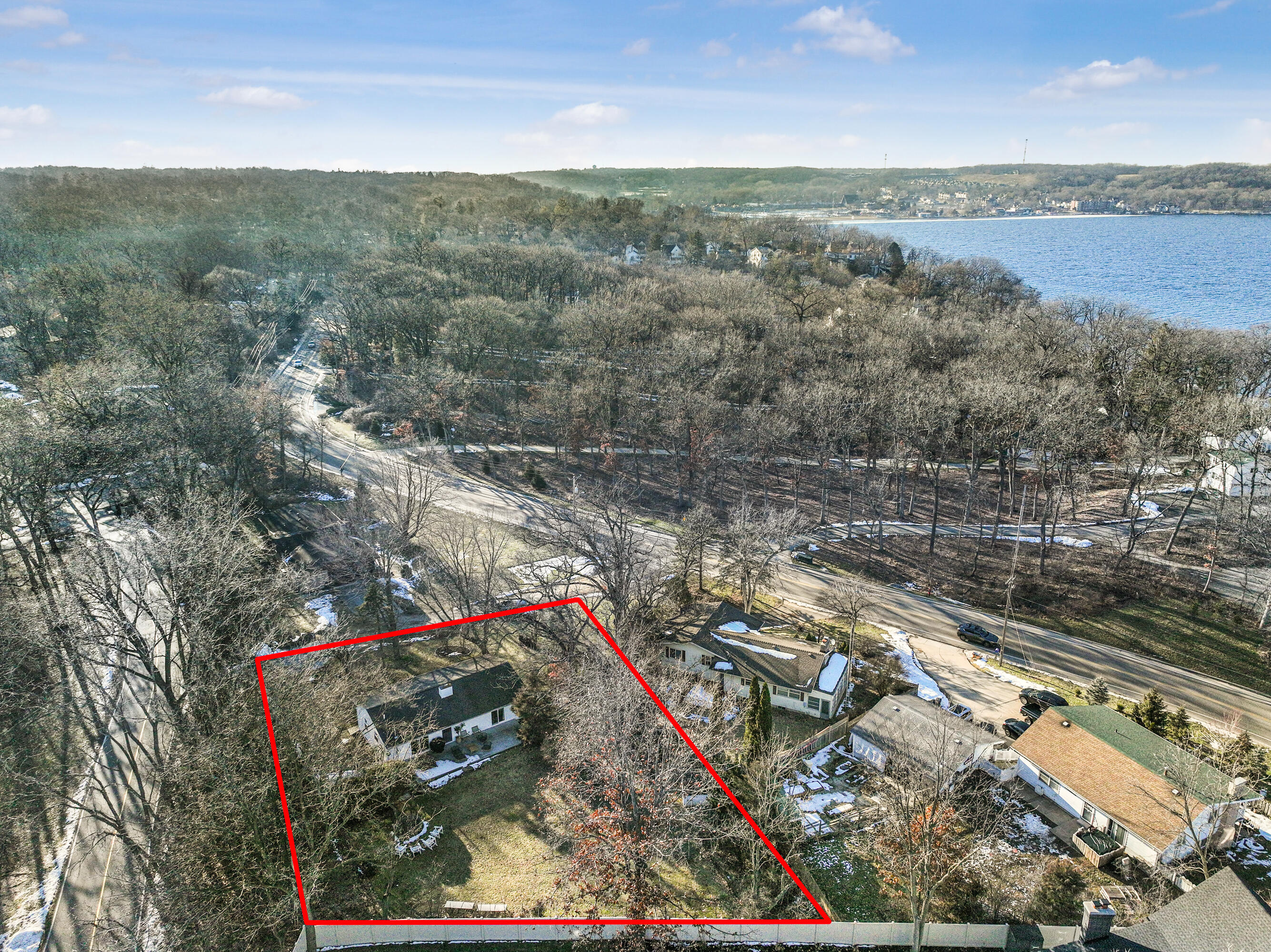 678 S Lakeshore Dr