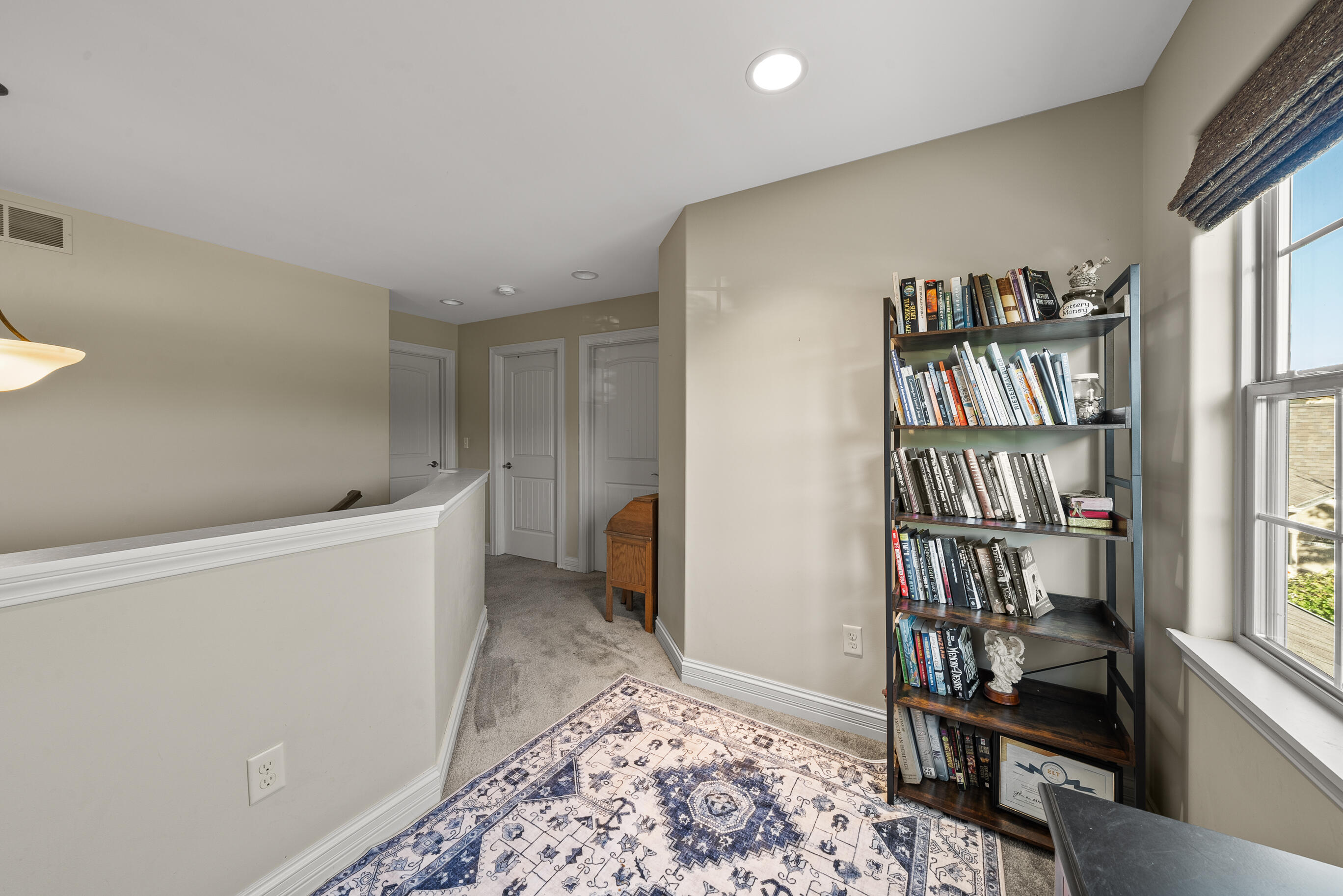 658 Baker St