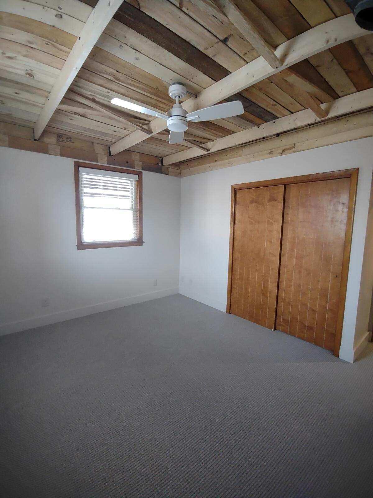 106 1/2 Kenosha St