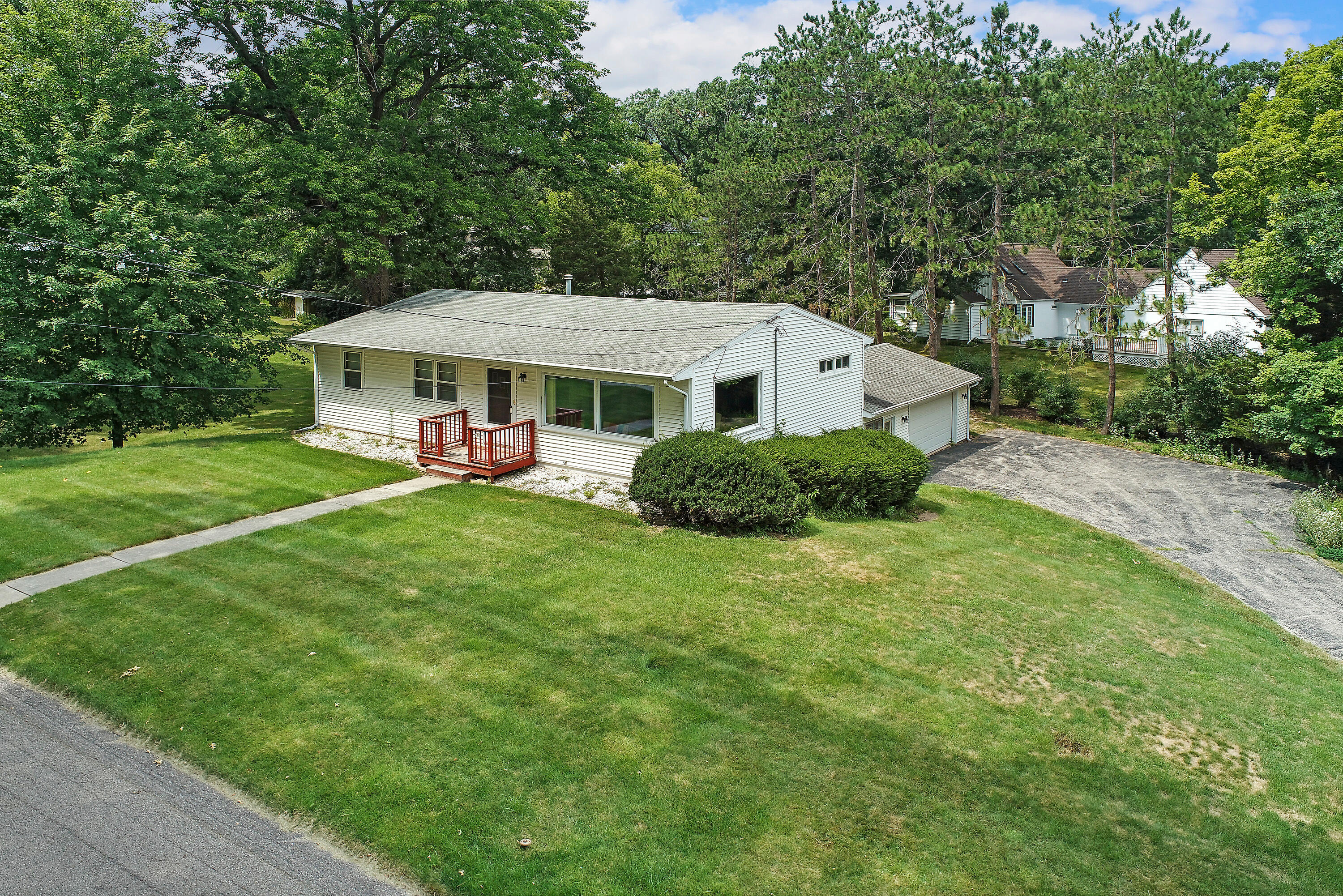 280 Pottawatomi Ct
