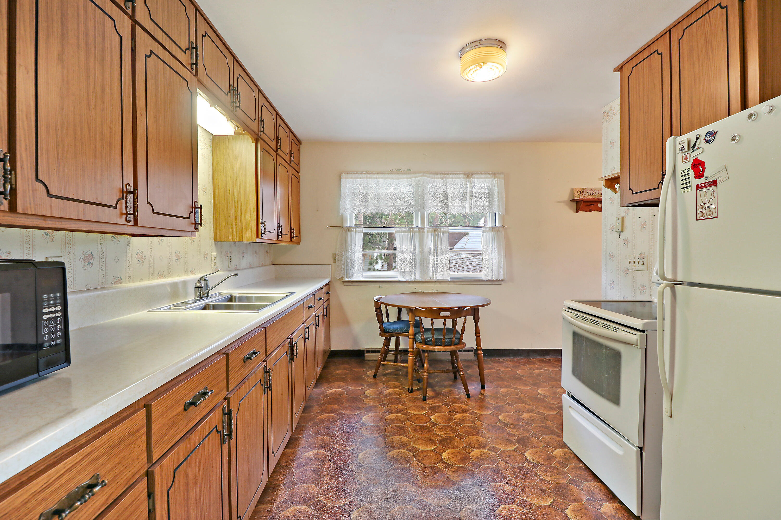 280 Pottawatomi Ct