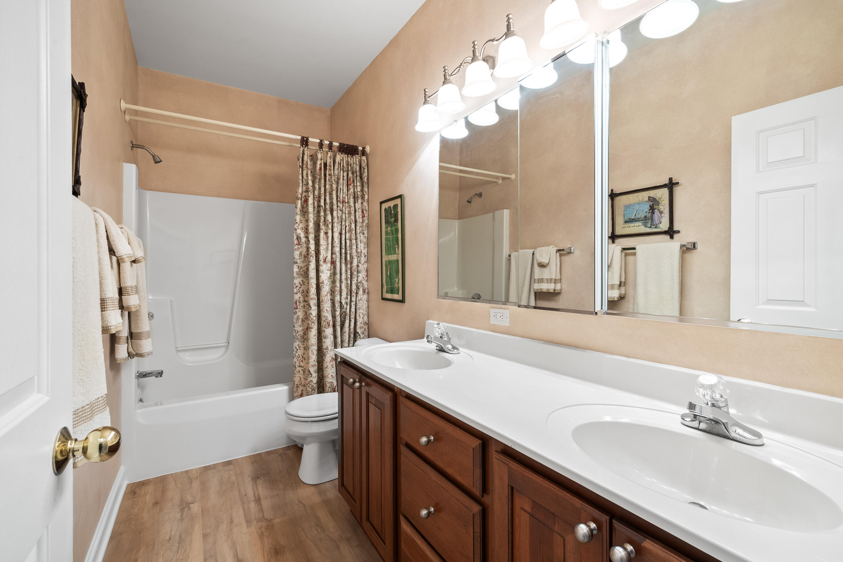 209 Jensen Dr