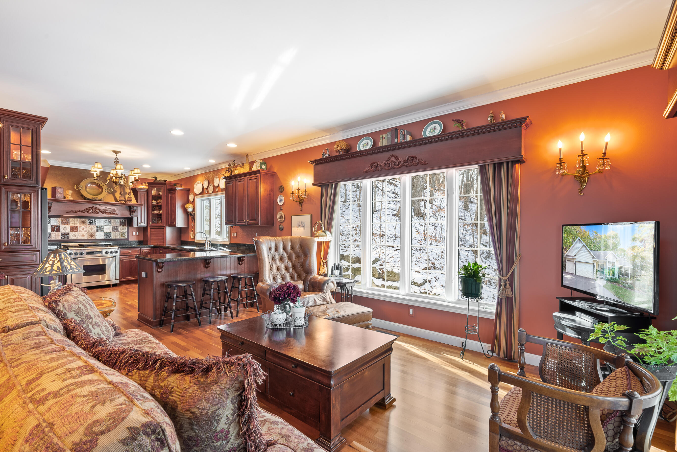 209 Jensen Dr