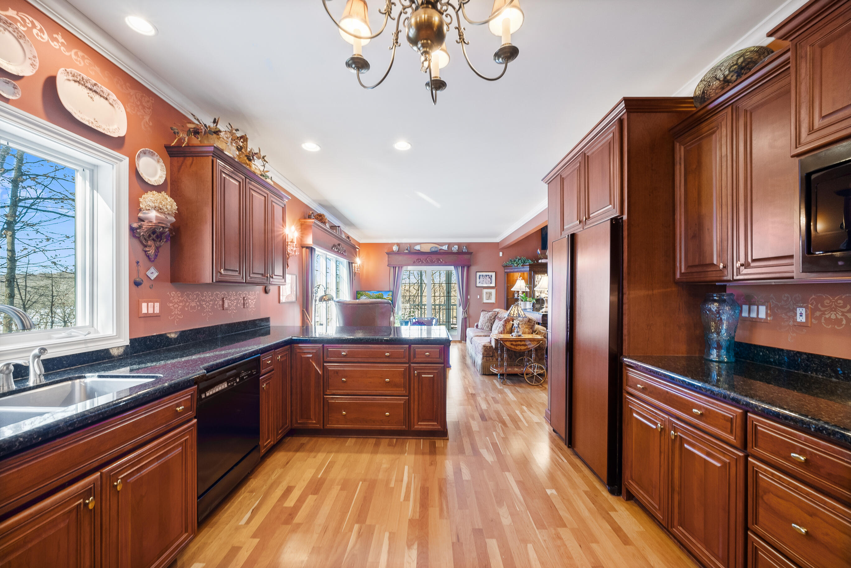 209 Jensen Dr