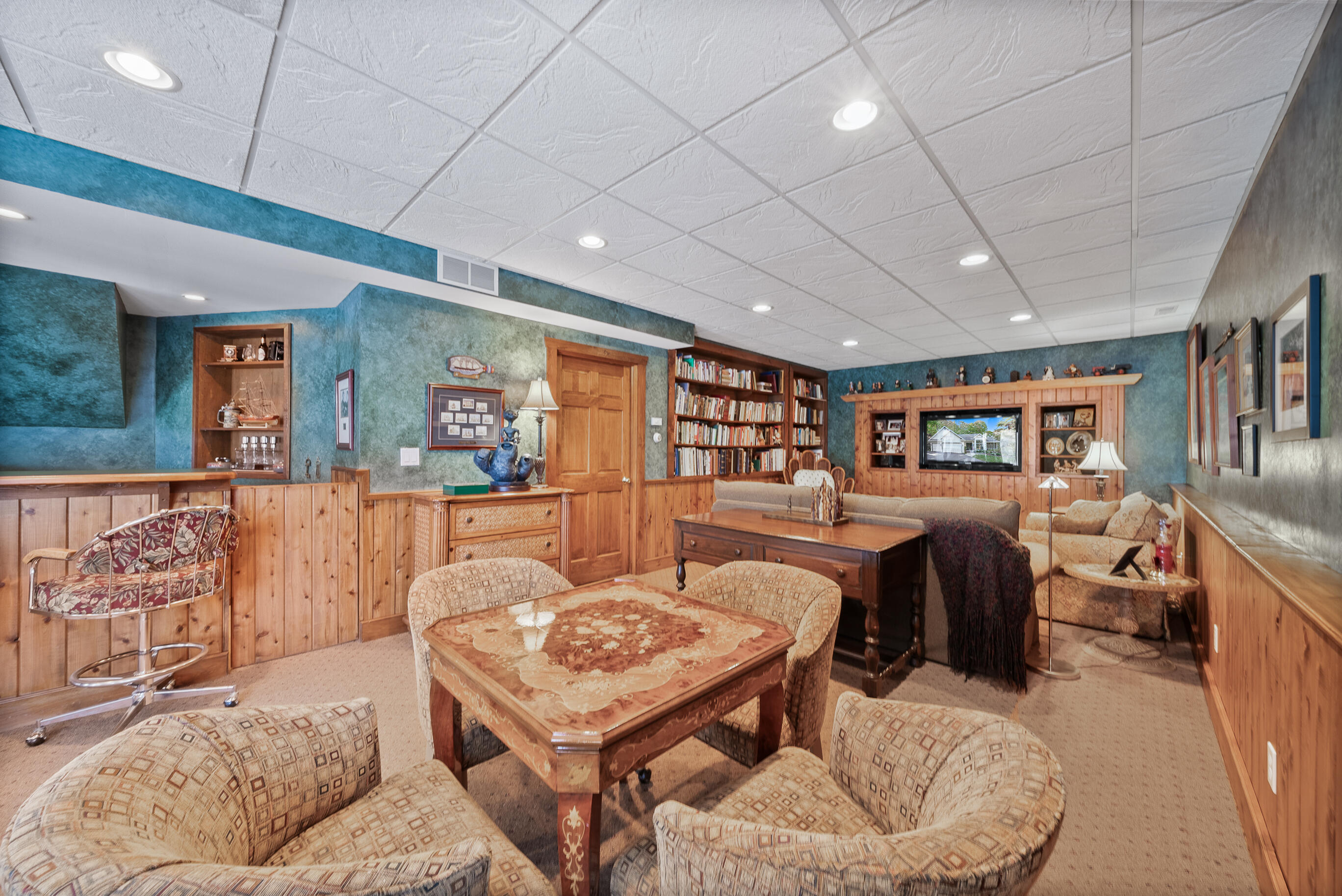 209 Jensen Dr