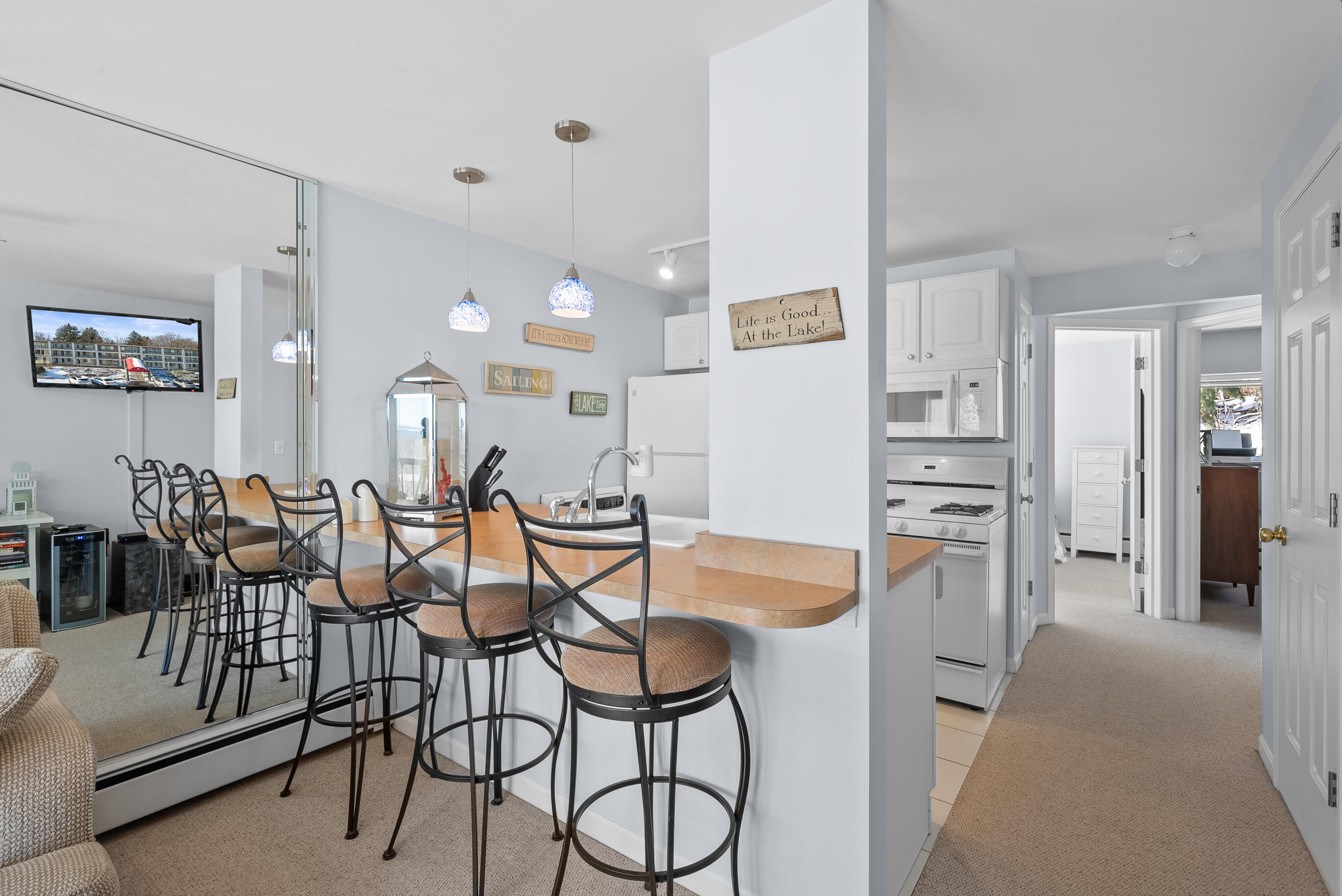 227 Dewey Ave