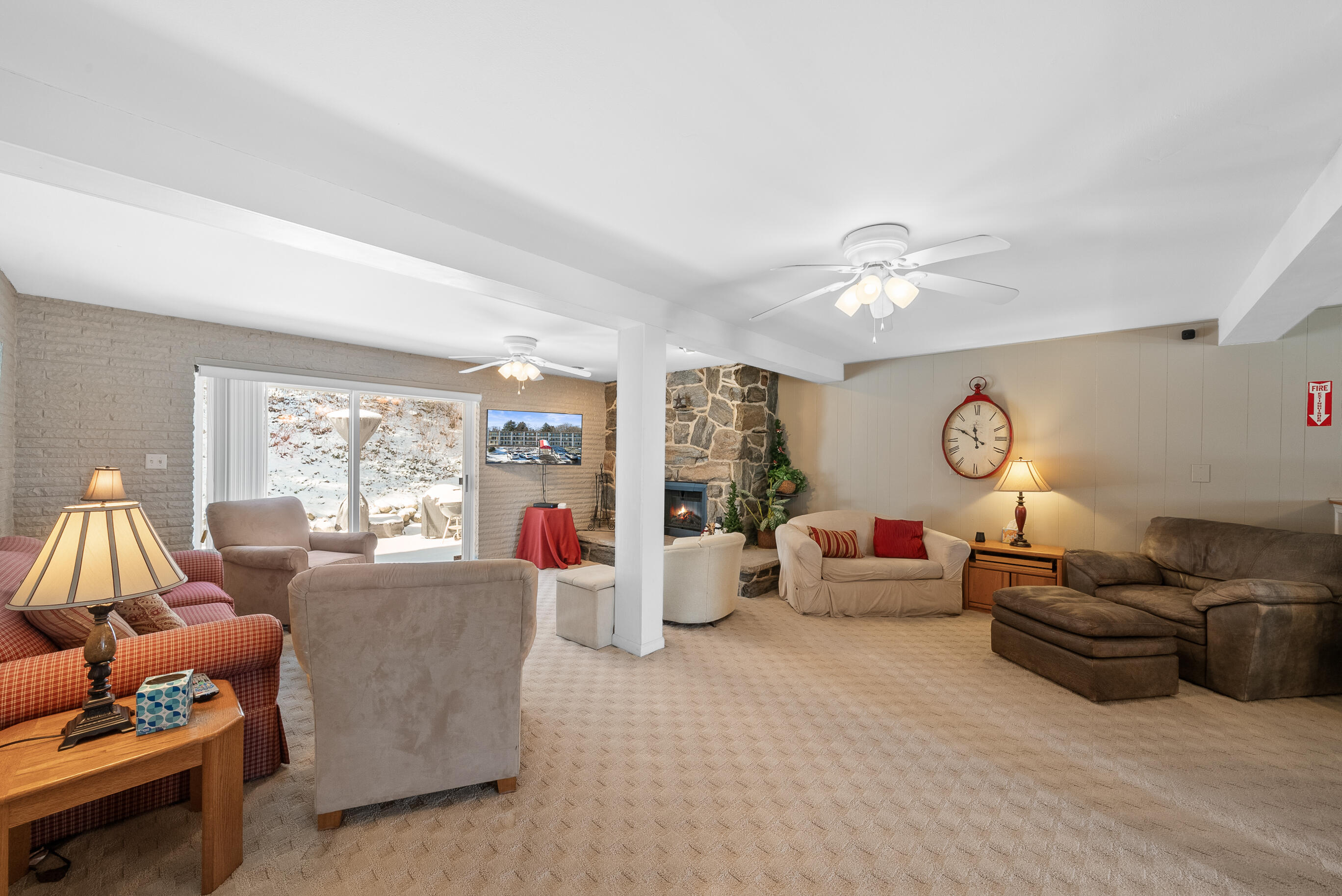 227 Dewey Ave
